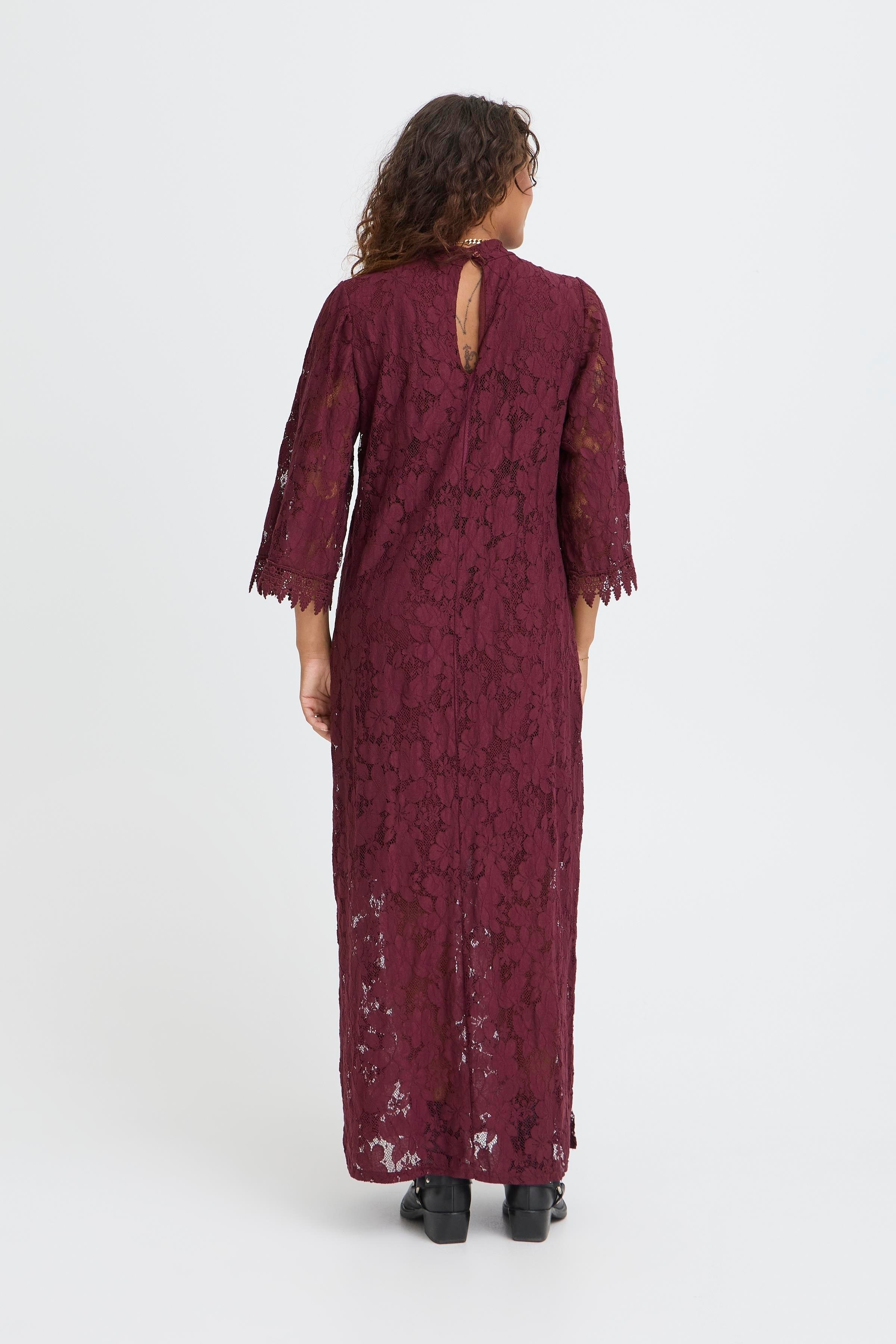 SBLAZERO Kjole LOOKBOOK BACK 22101083-191724