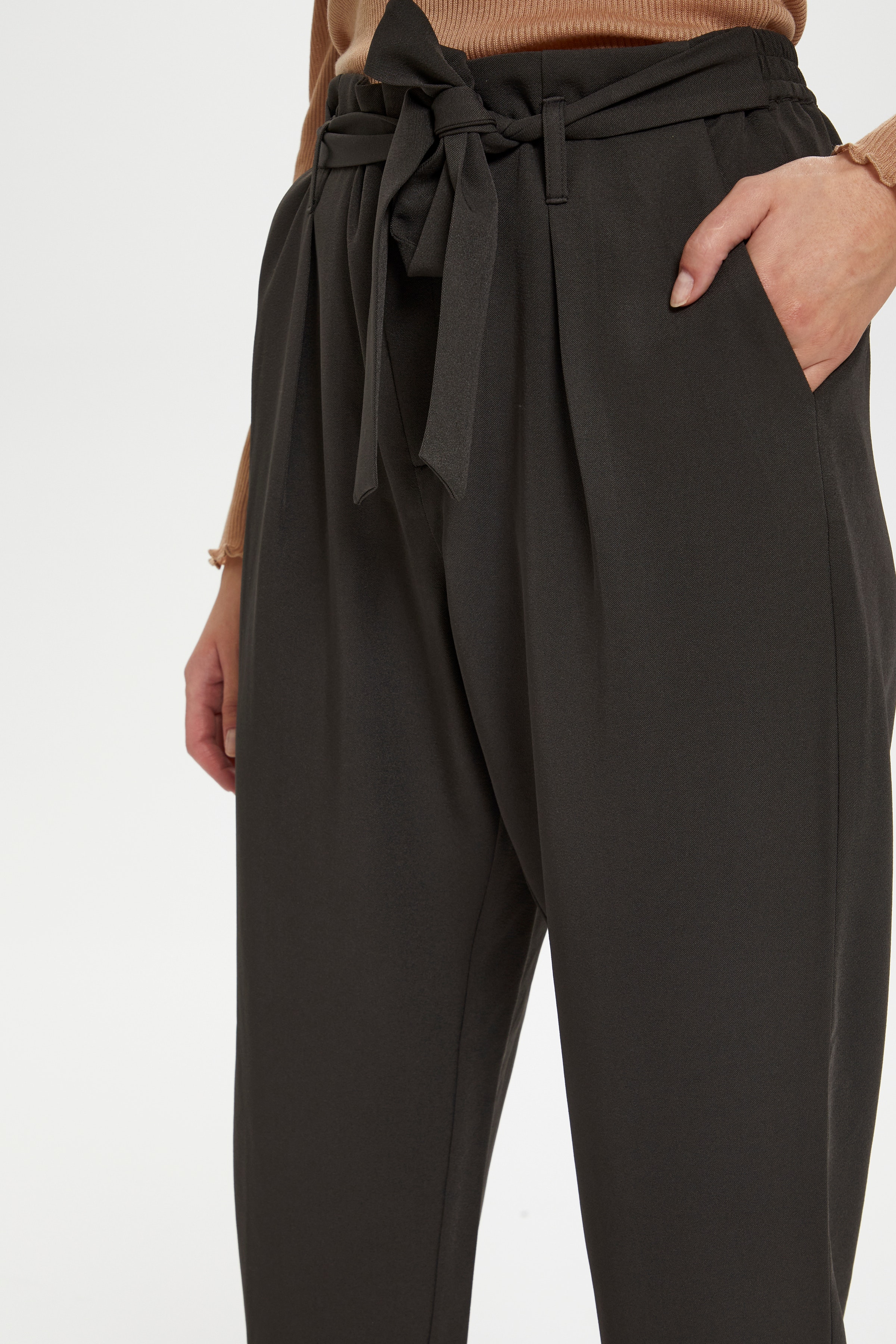 IzraSZ Bukser LOOKBOOK DETAIL 30511424-190000