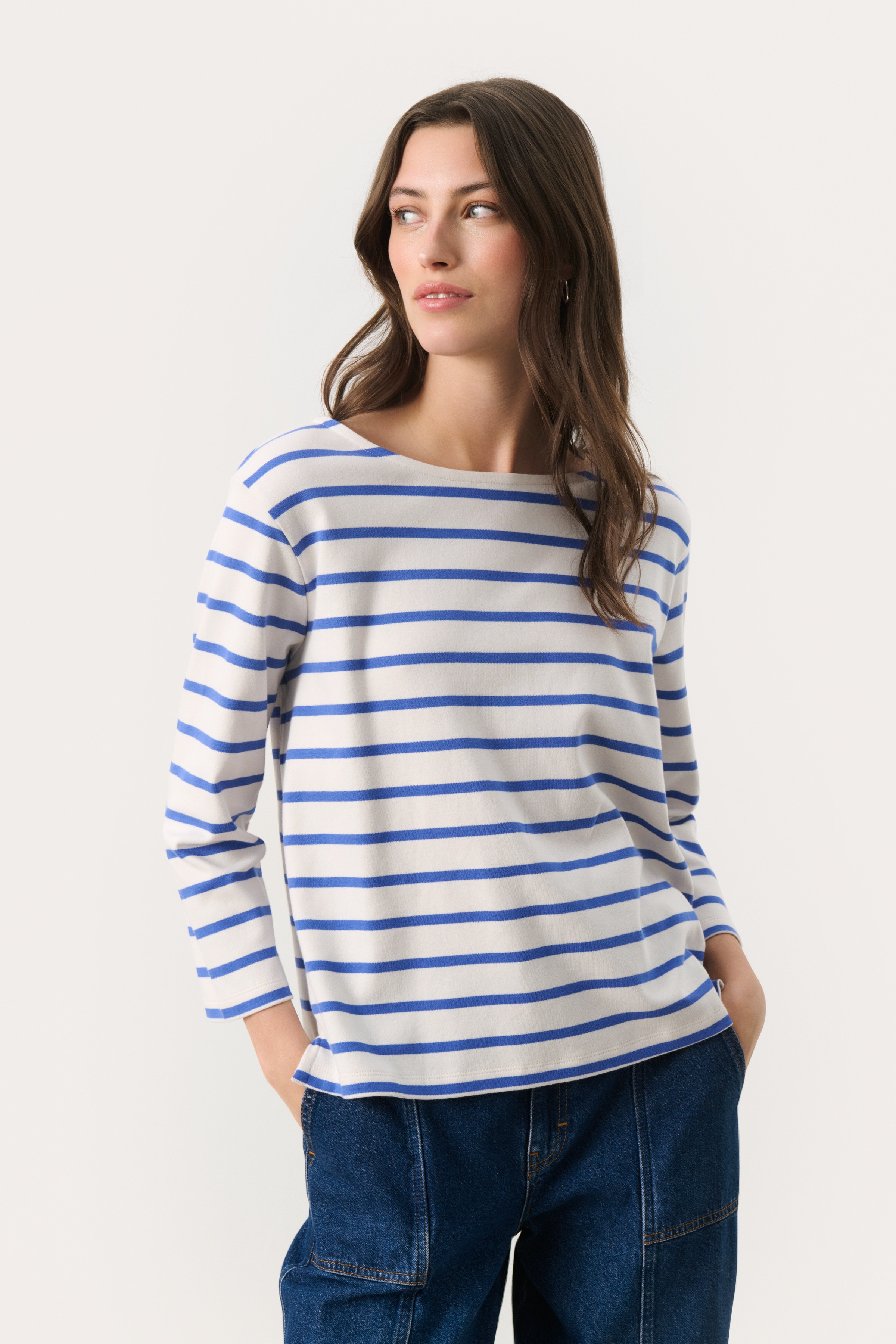 NelaPW T-shirt LOOKBOOK FRONT 30309864-304026