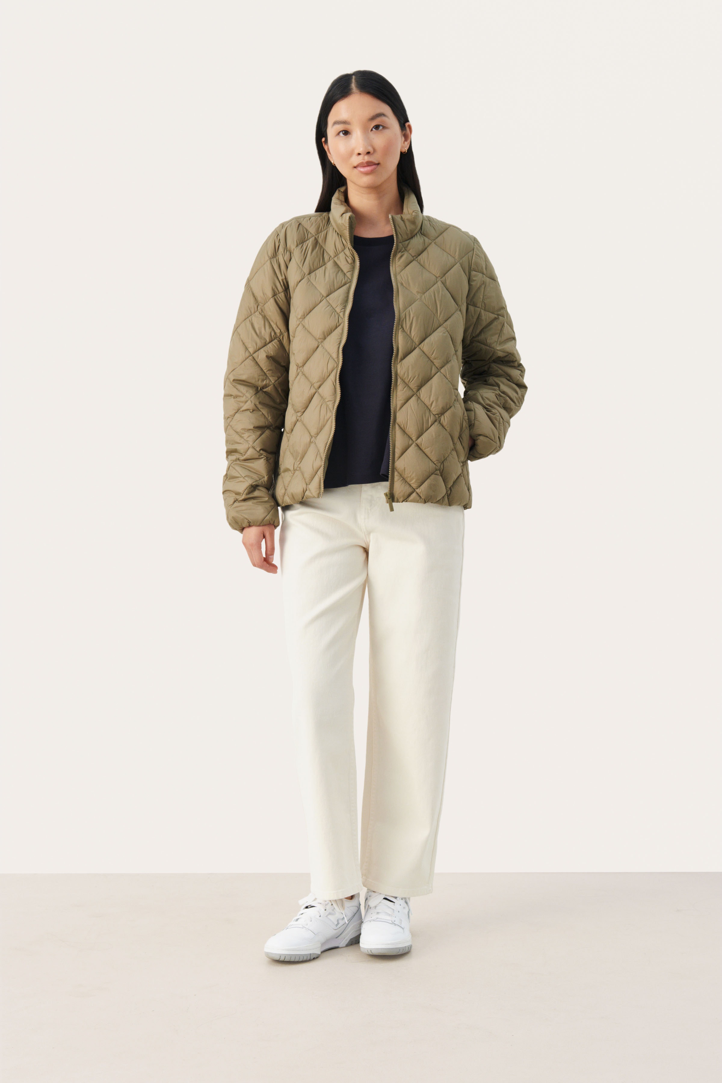 OliaPW Kort dunjacka LOOKBOOK FRONT 30307752-170517