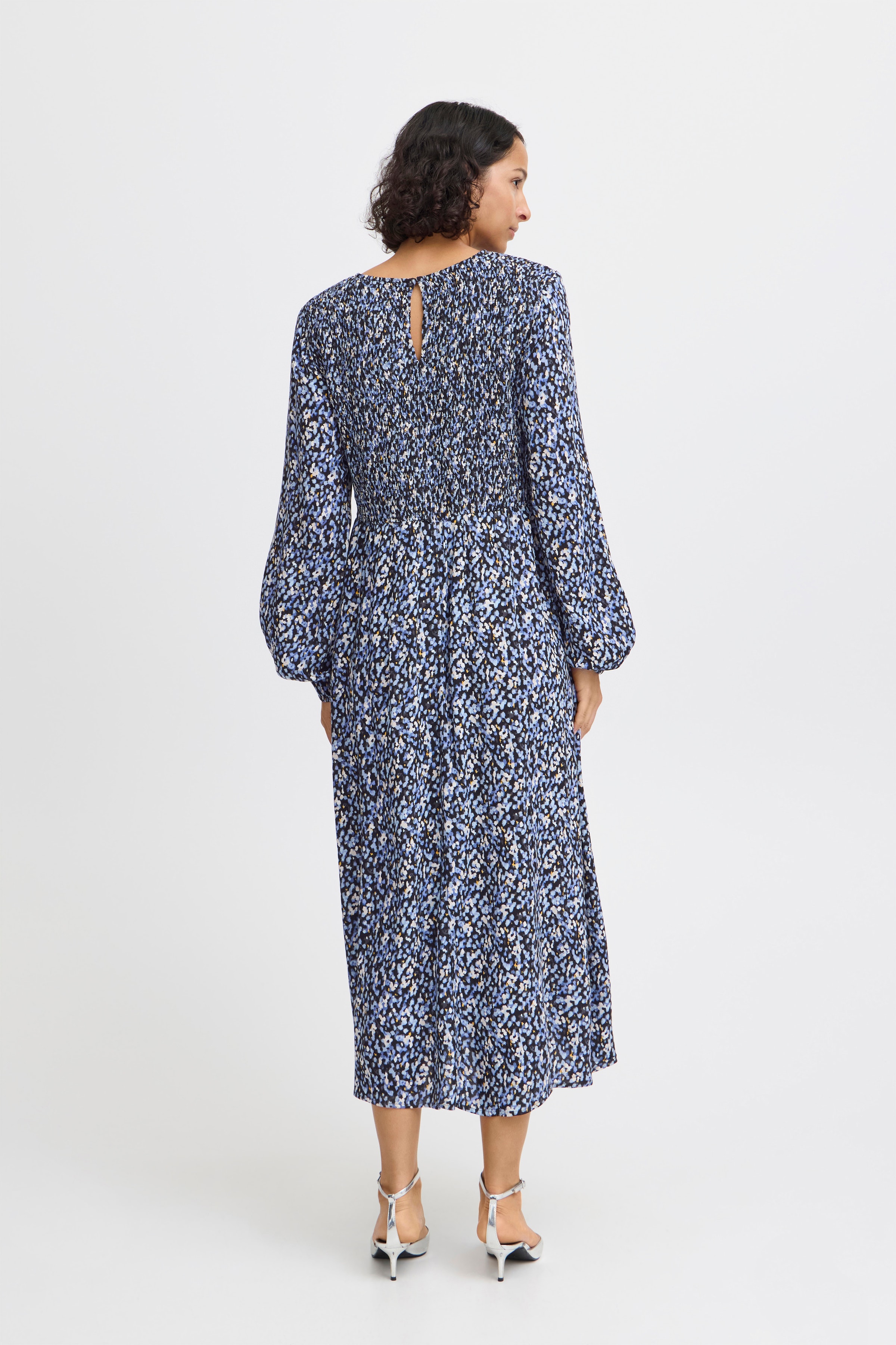 BYJOSA Kleid LOOKBOOK BACK 20815242-203368