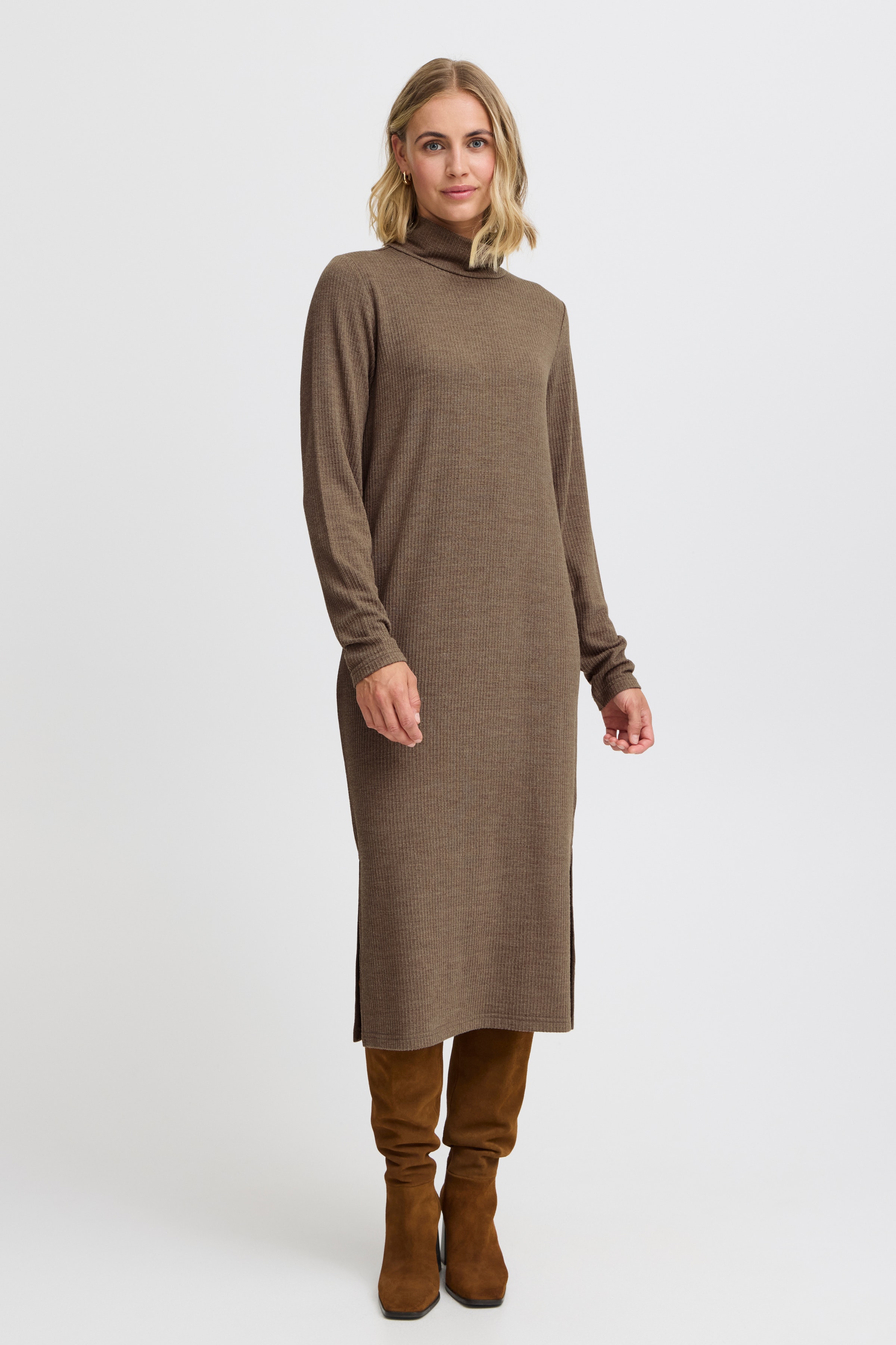 FRNINNA Kjole LOOKBOOK FRONT 20614688-190916