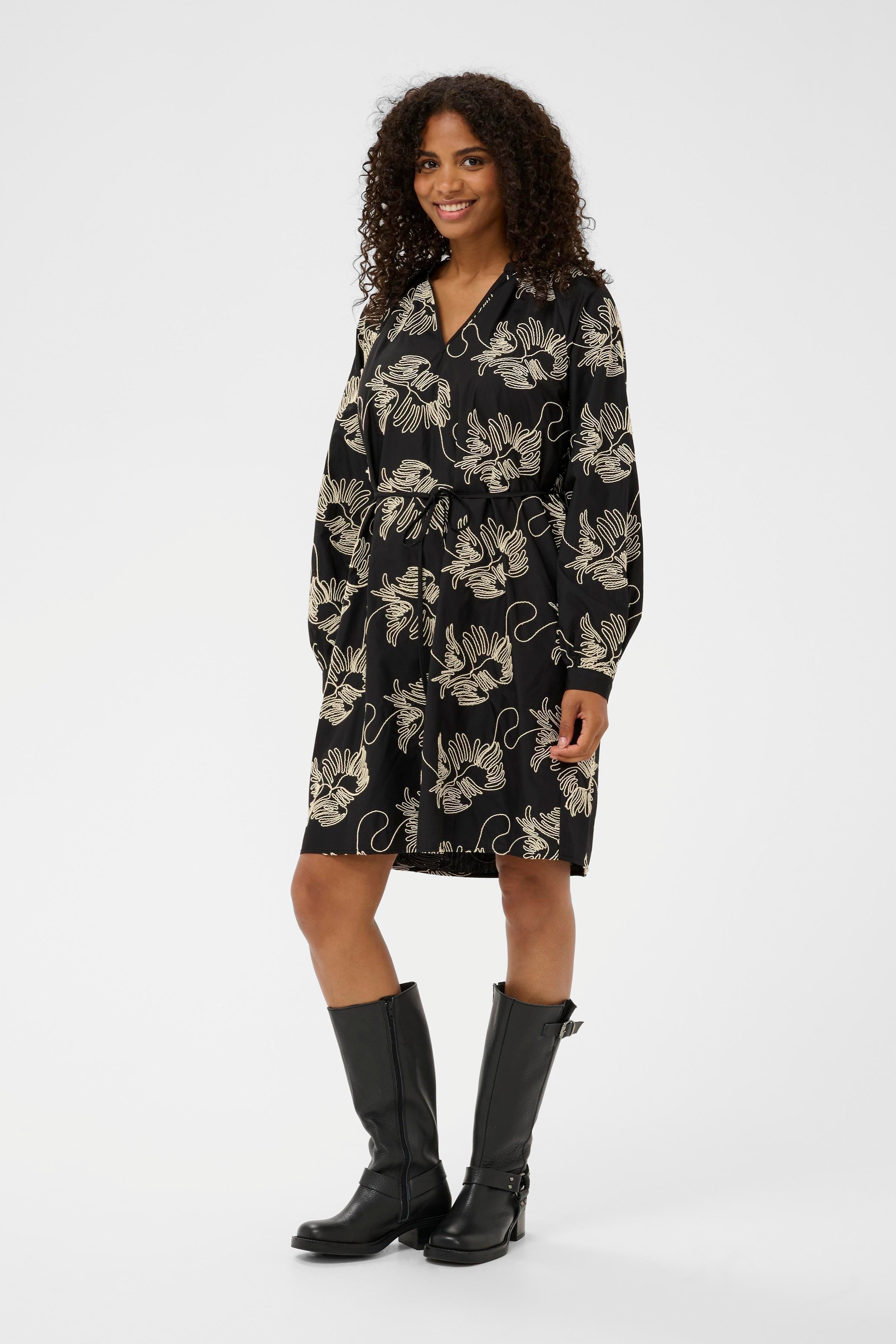 KAvinie Kjole LOOKBOOK FRONT 10511097-108831