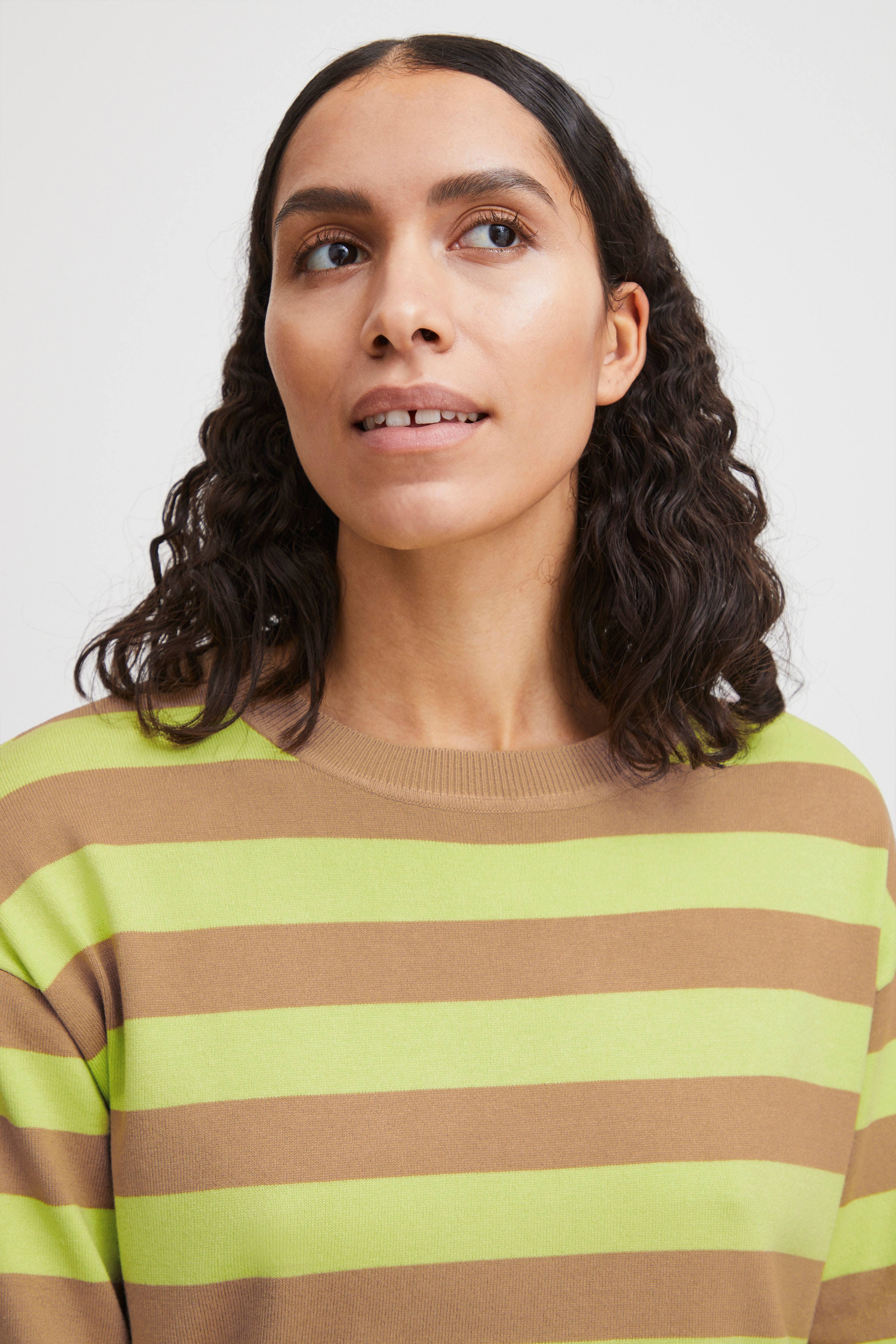 BYMMORLA Pullover LOOKBOOK DETAIL 20814397-202681