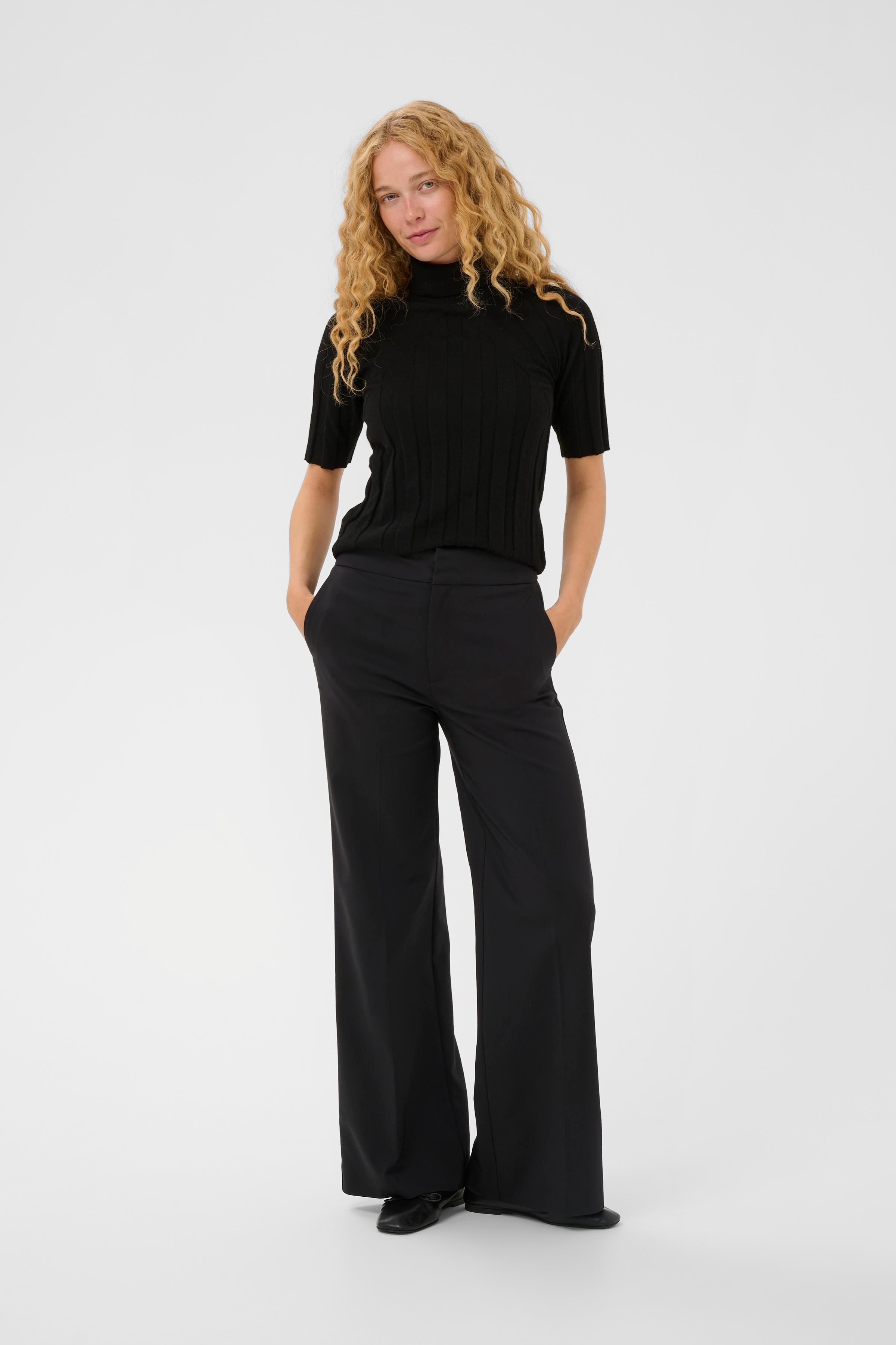 ZellaIW Trousers LOOKBOOK FRONT 30106240-194008