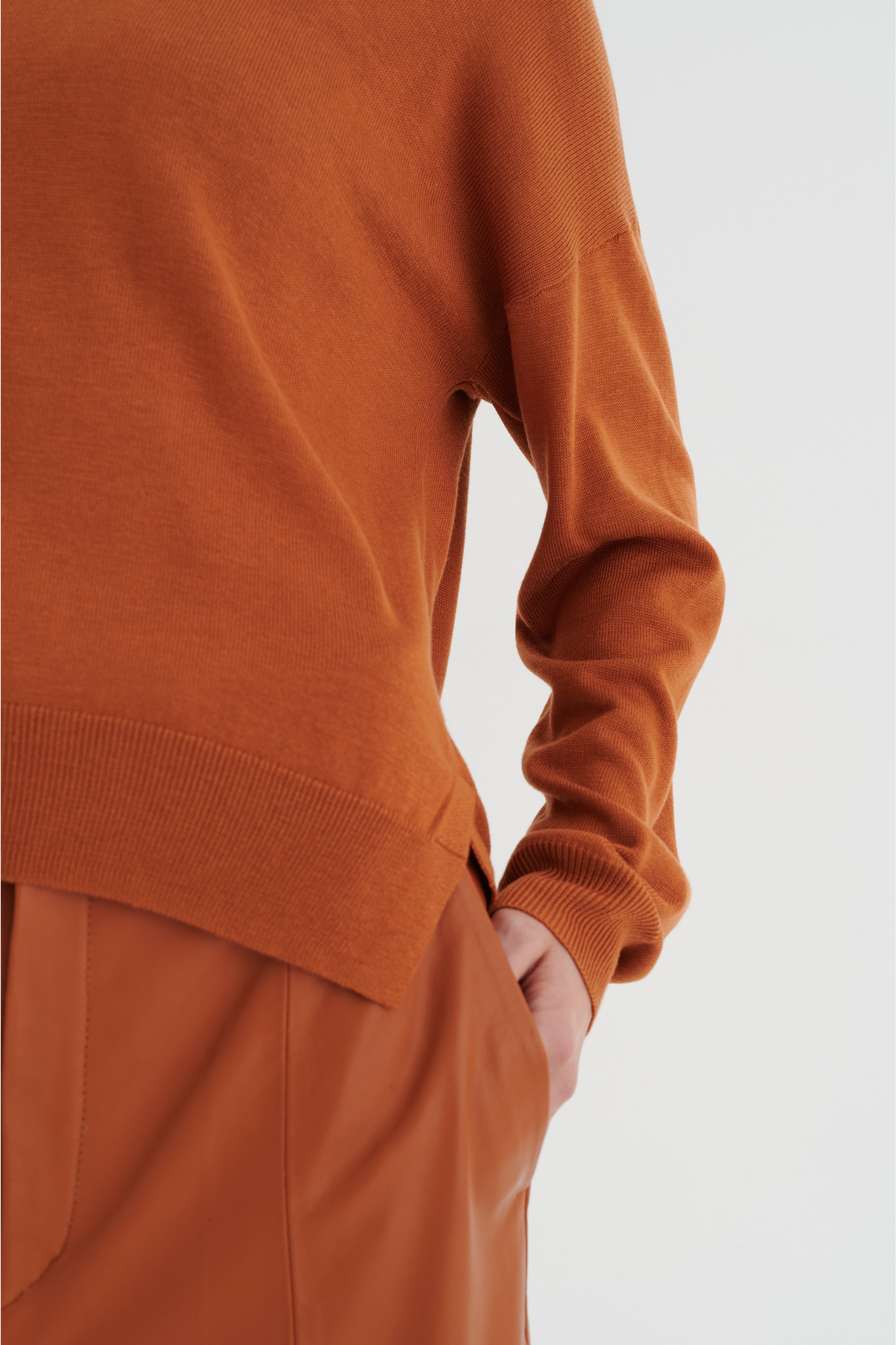 InnesIW Stickad pullover LOOKBOOK DETAIL 30106389-171340