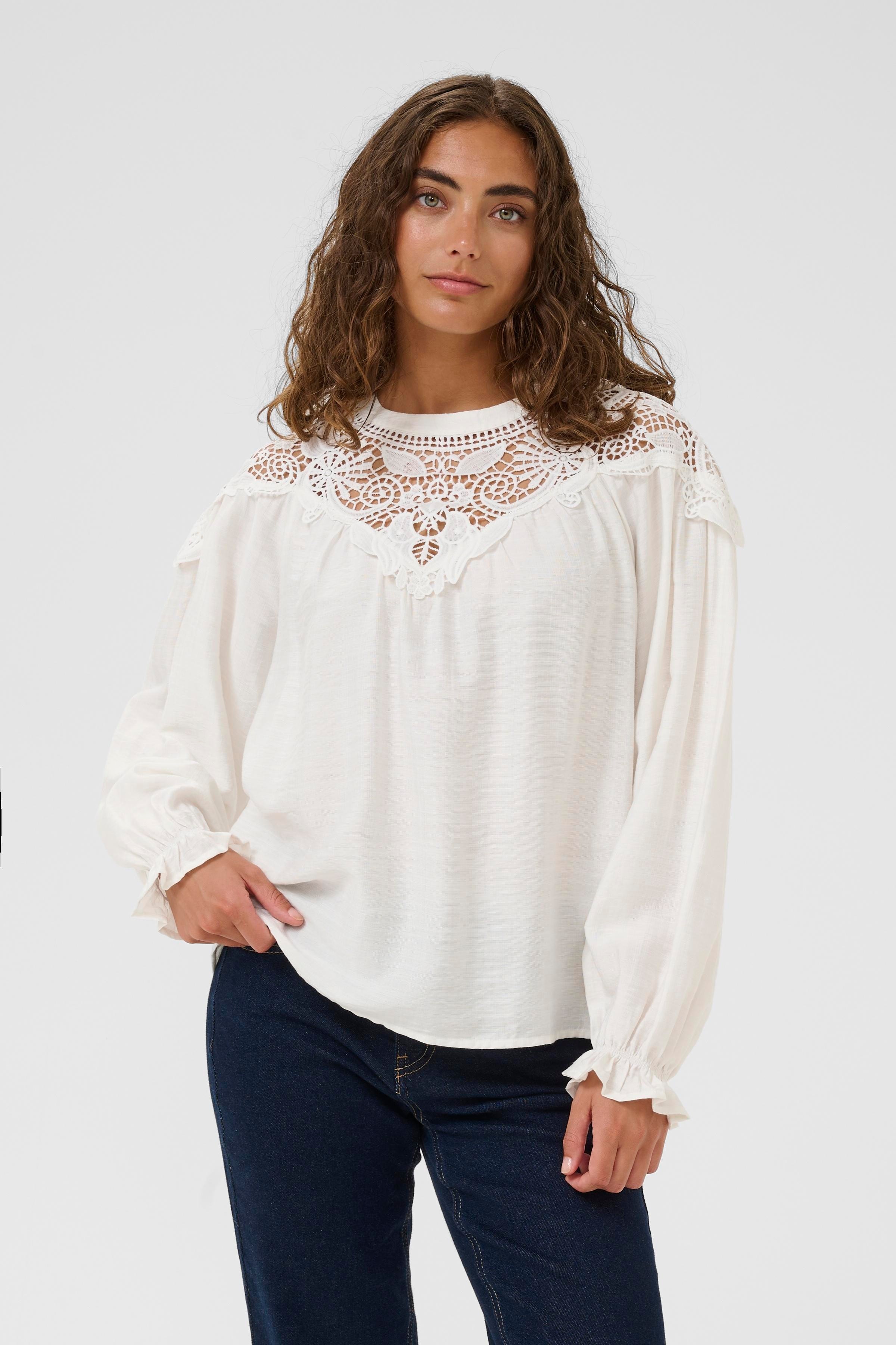 CUallegra Bluse LOOKBOOK FRONT 50112468-500013