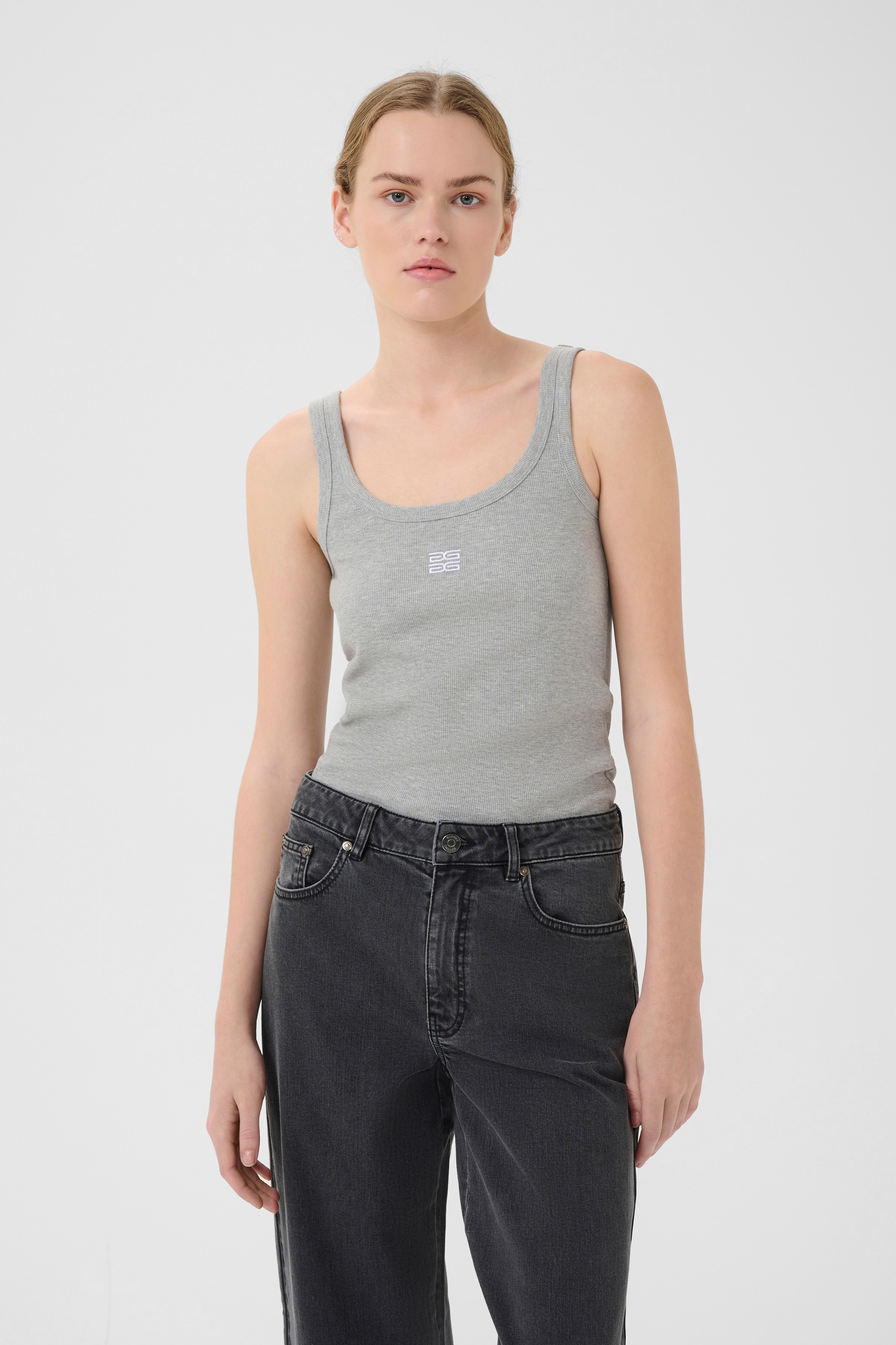 GZdrew Top LOOKBOOK FRONT 10910267-107578