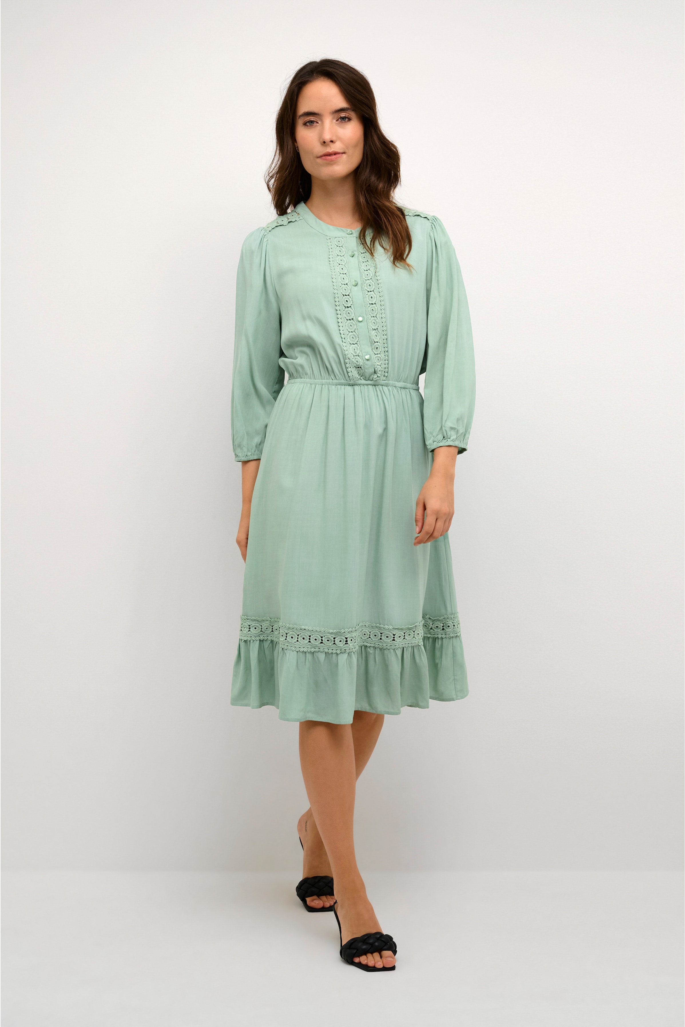 KAfreya Robe LOOKBOOK FRONT 10507544-165907