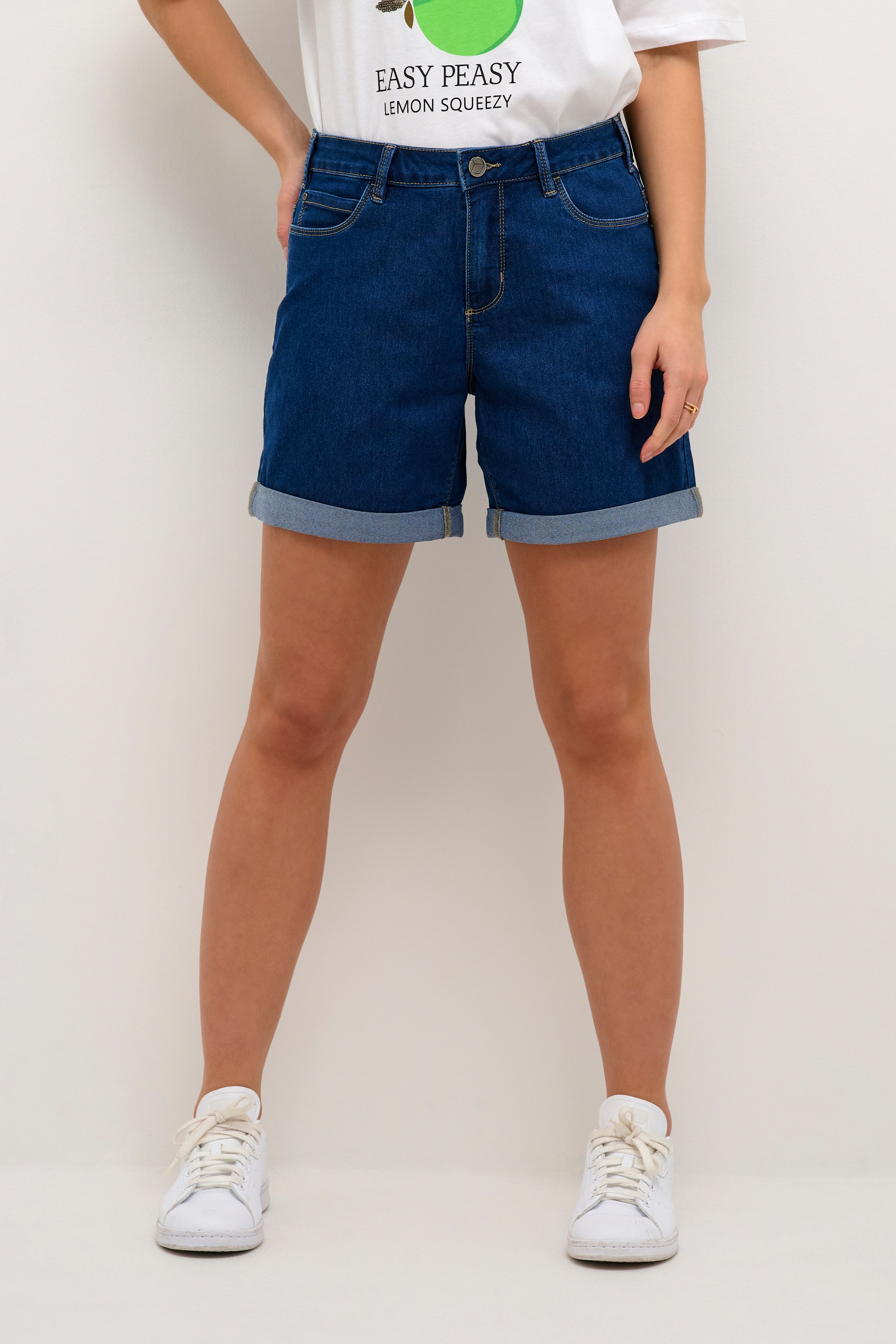 KAvicky Shorts LOOKBOOK FRONT 10505474-103758