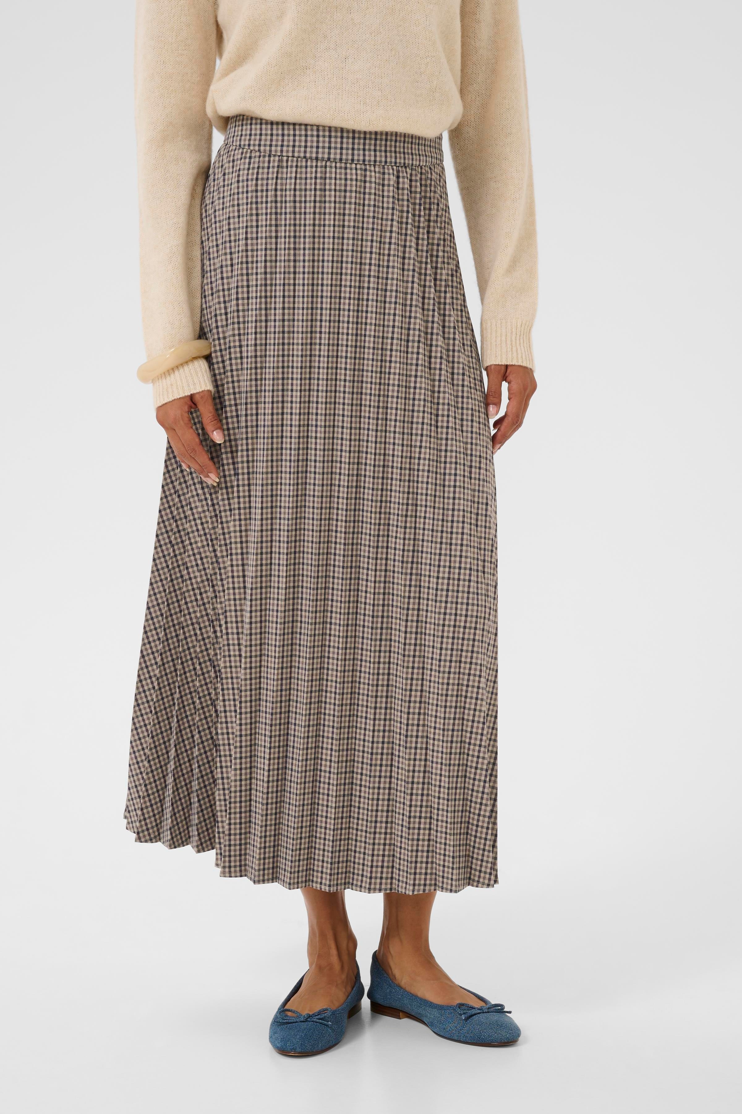 CUchecka Nederdel LOOKBOOK FRONT 50112307-108319