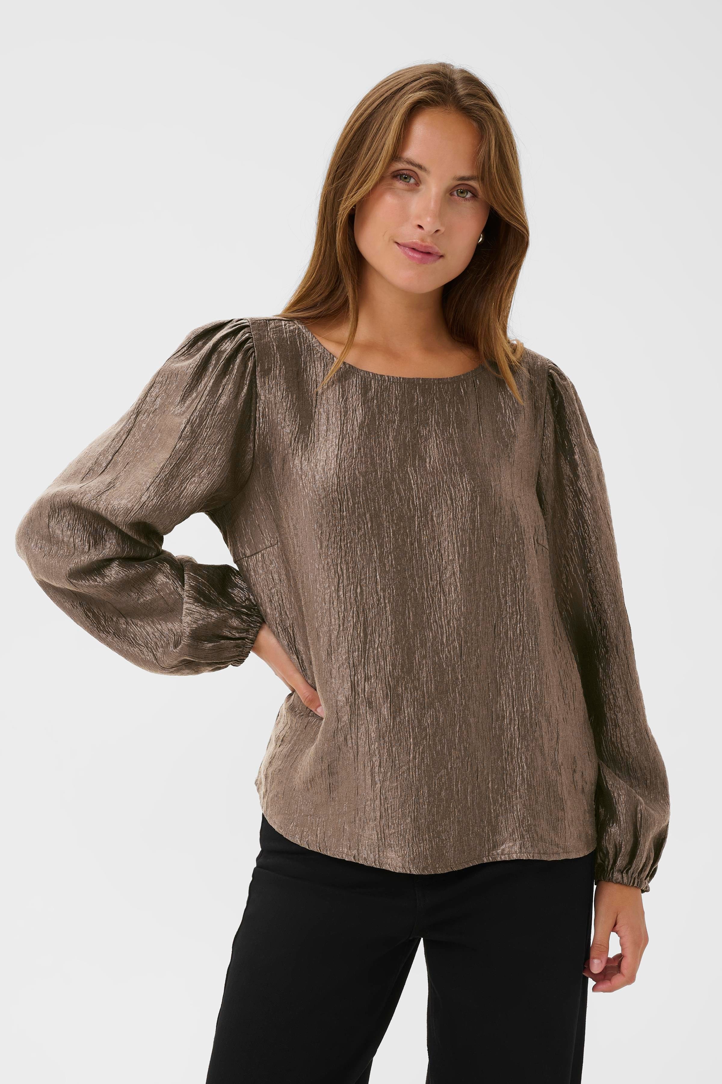 KArizz Bluse LOOKBOOK FRONT 10510942-190808