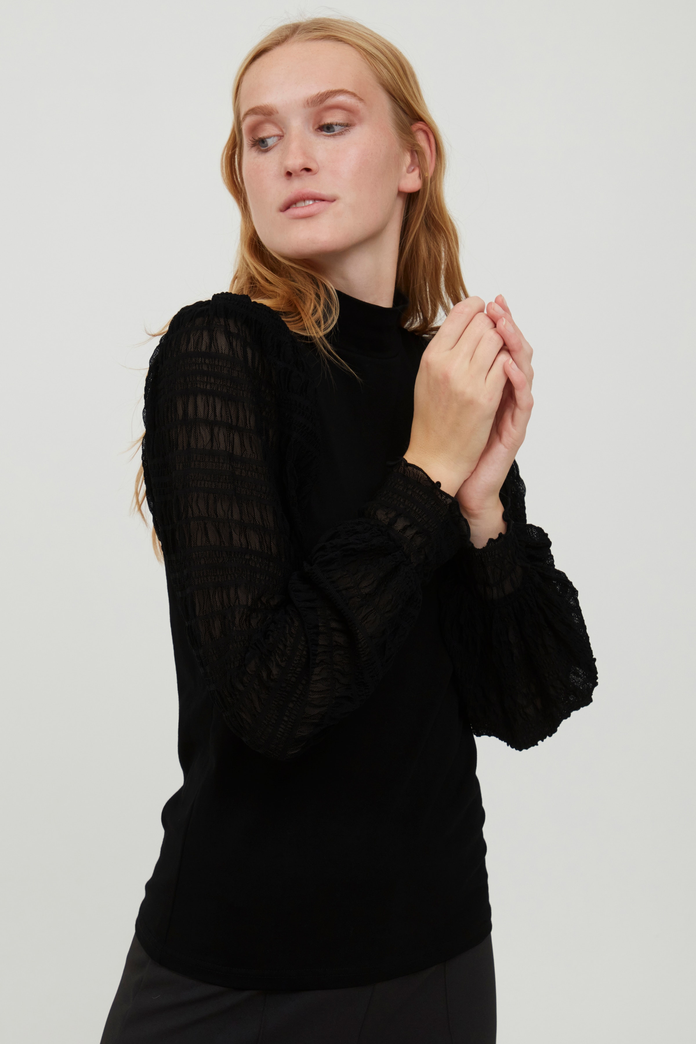 Langermet bluse LOOKBOOK FRONT 20811973-200451