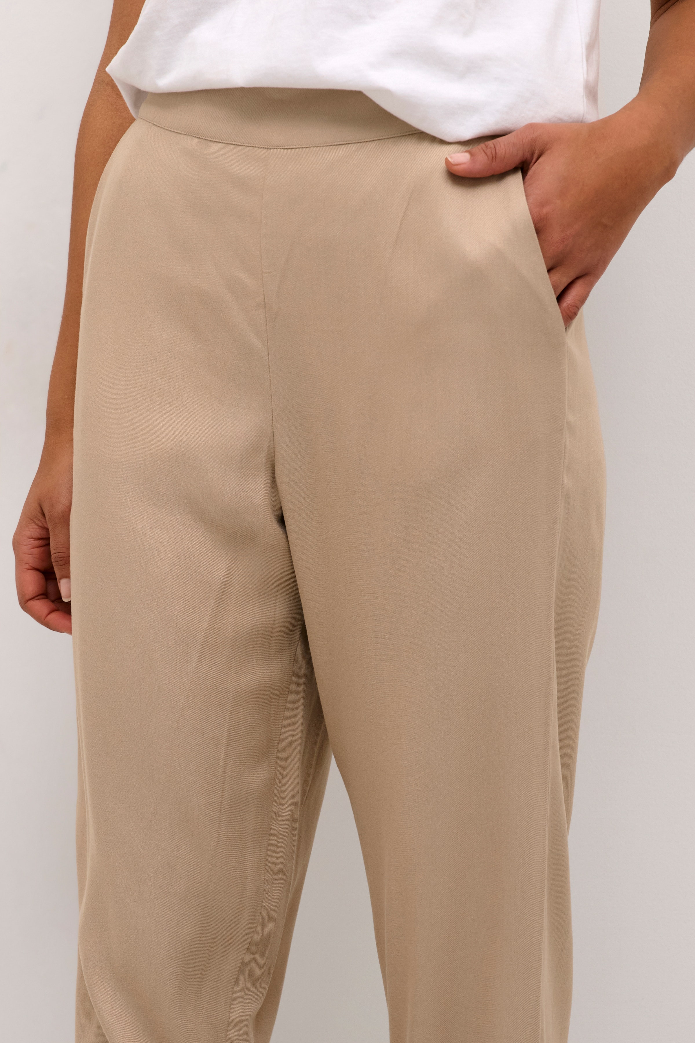 BPtamara Trousers LOOKBOOK DETAIL 10590700-161105B