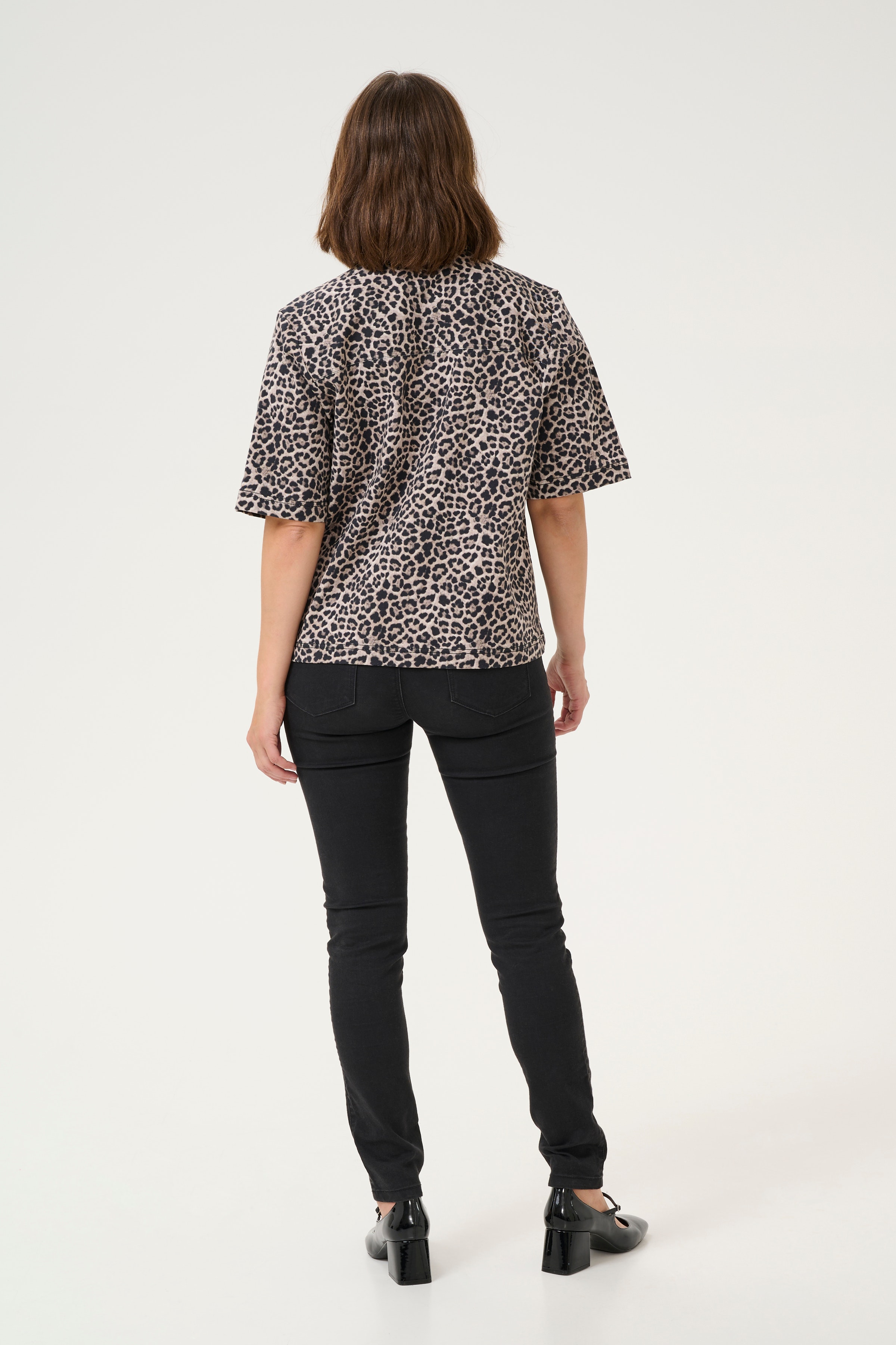 KALeonora Leopard shirt LOOKBOOK BACK 10510030-107537