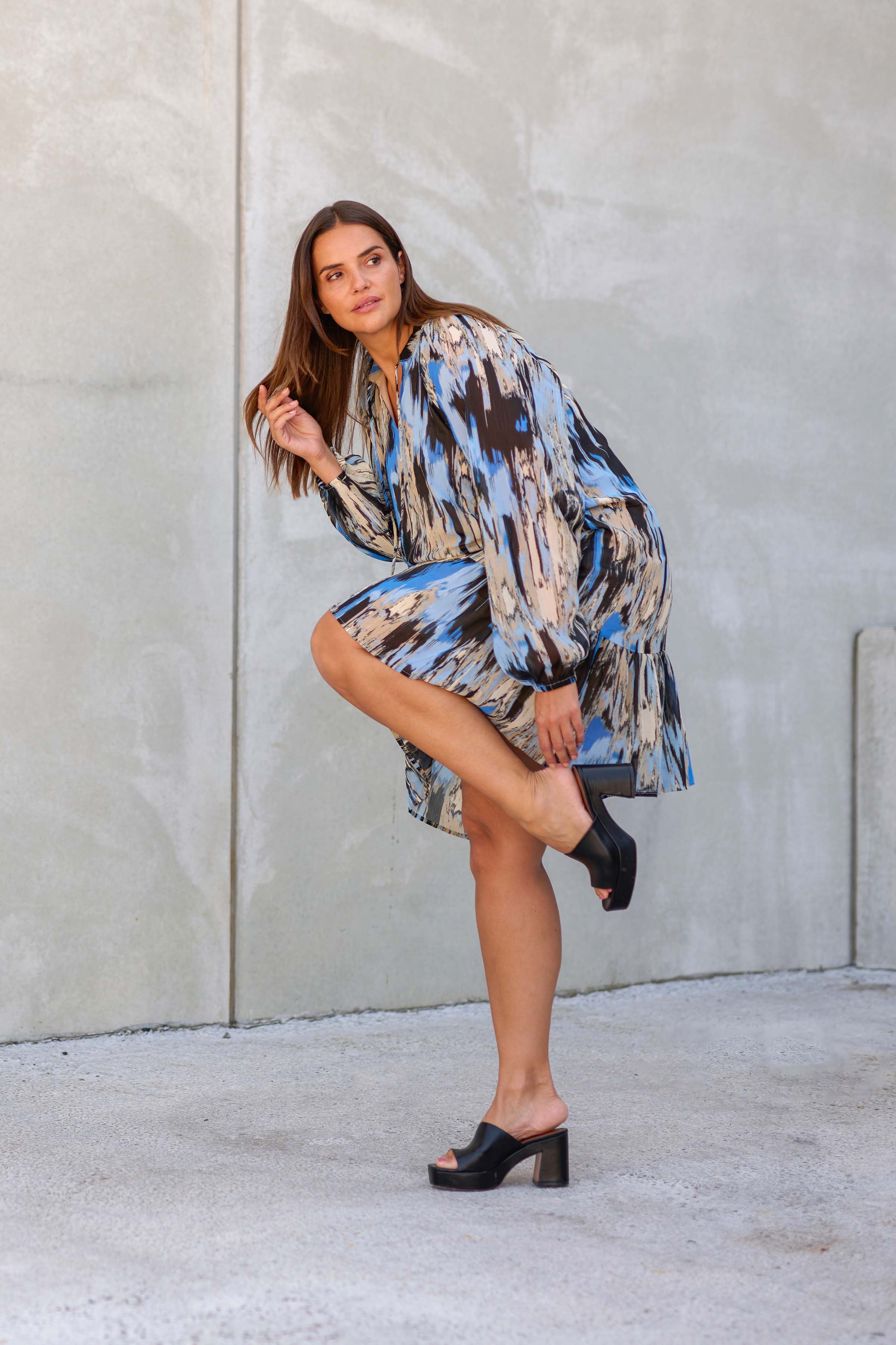 KCqio Kleid LOCATION NONE 10581417-103928