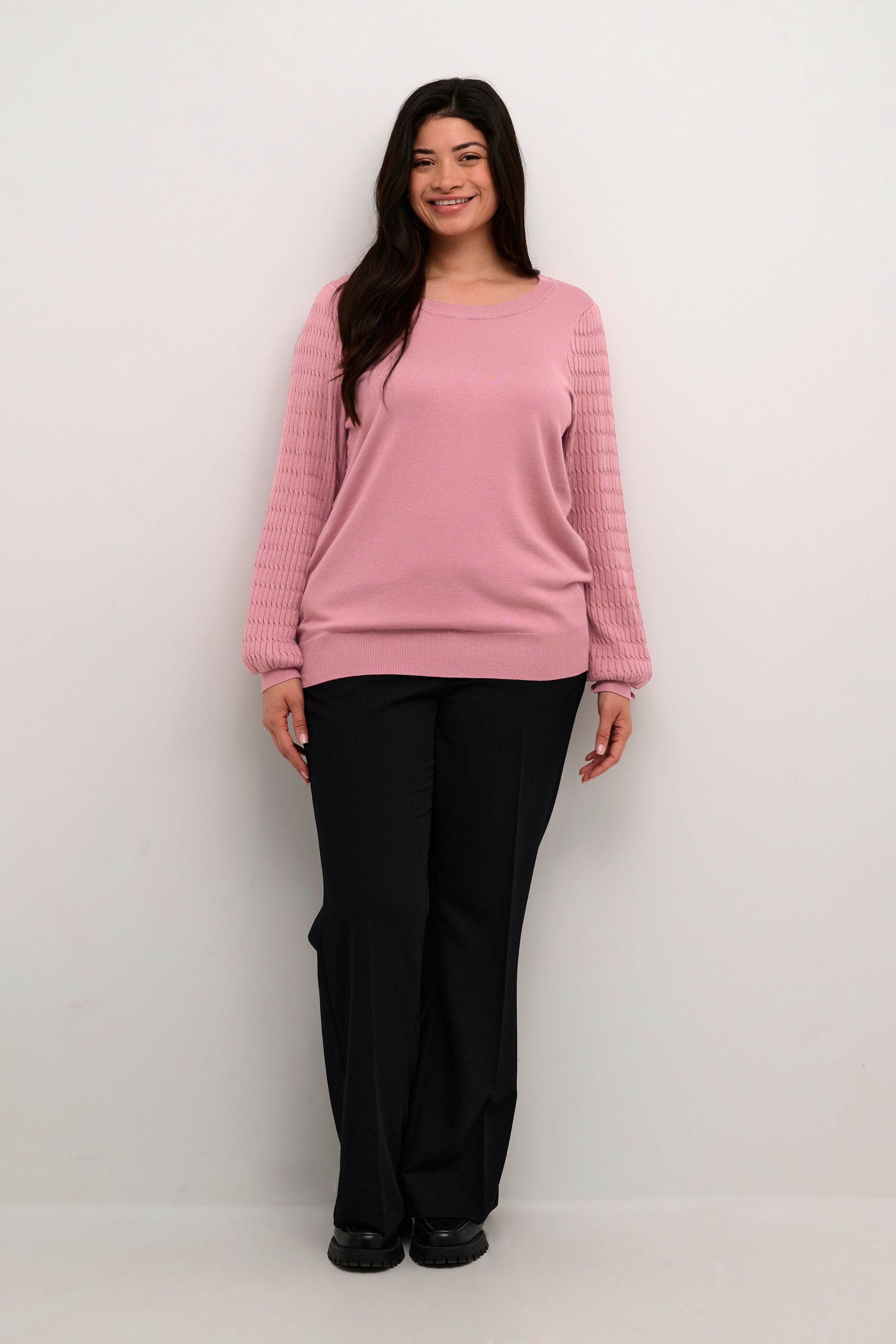 KClini Pullover LOOKBOOK FRONT 10582598-171609