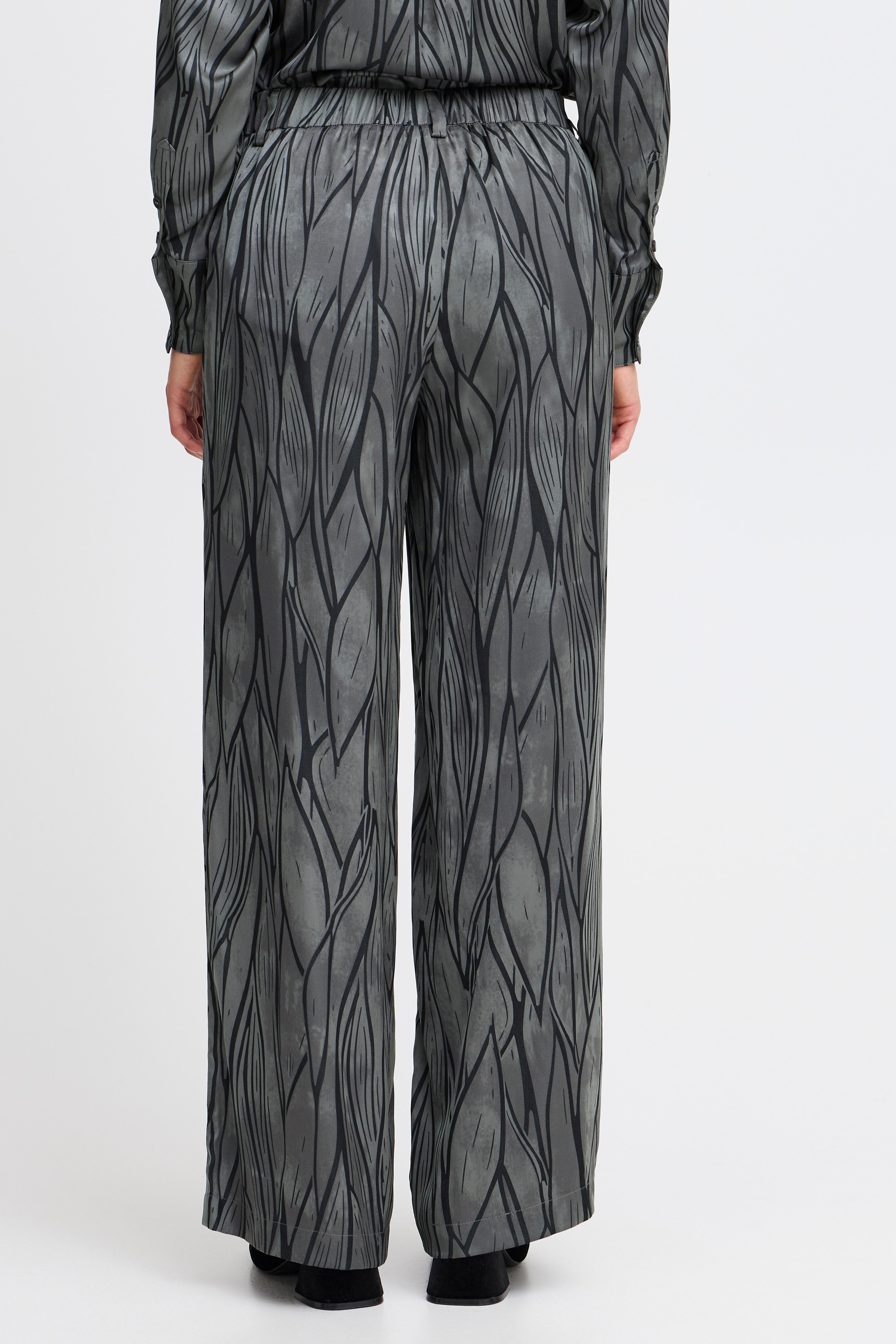 FRATELIER Trousers LOOKBOOK FRONT 20614854-203838