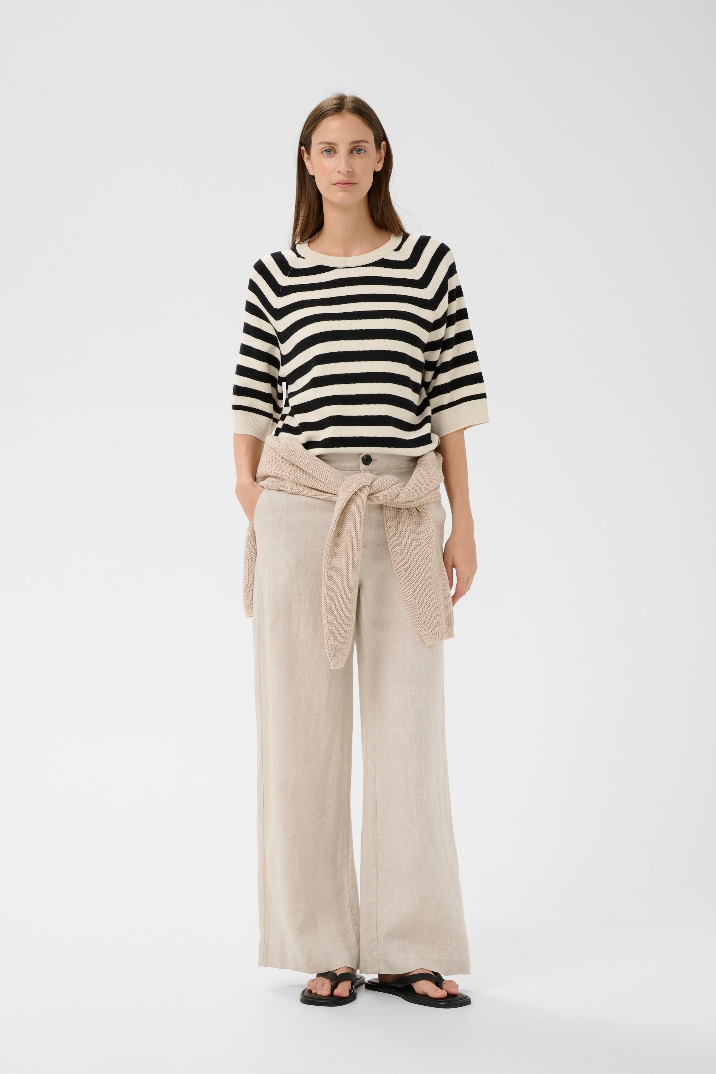 MADIEIW Tee Pullover LOOKBOOK FRONT 30112398-900006724