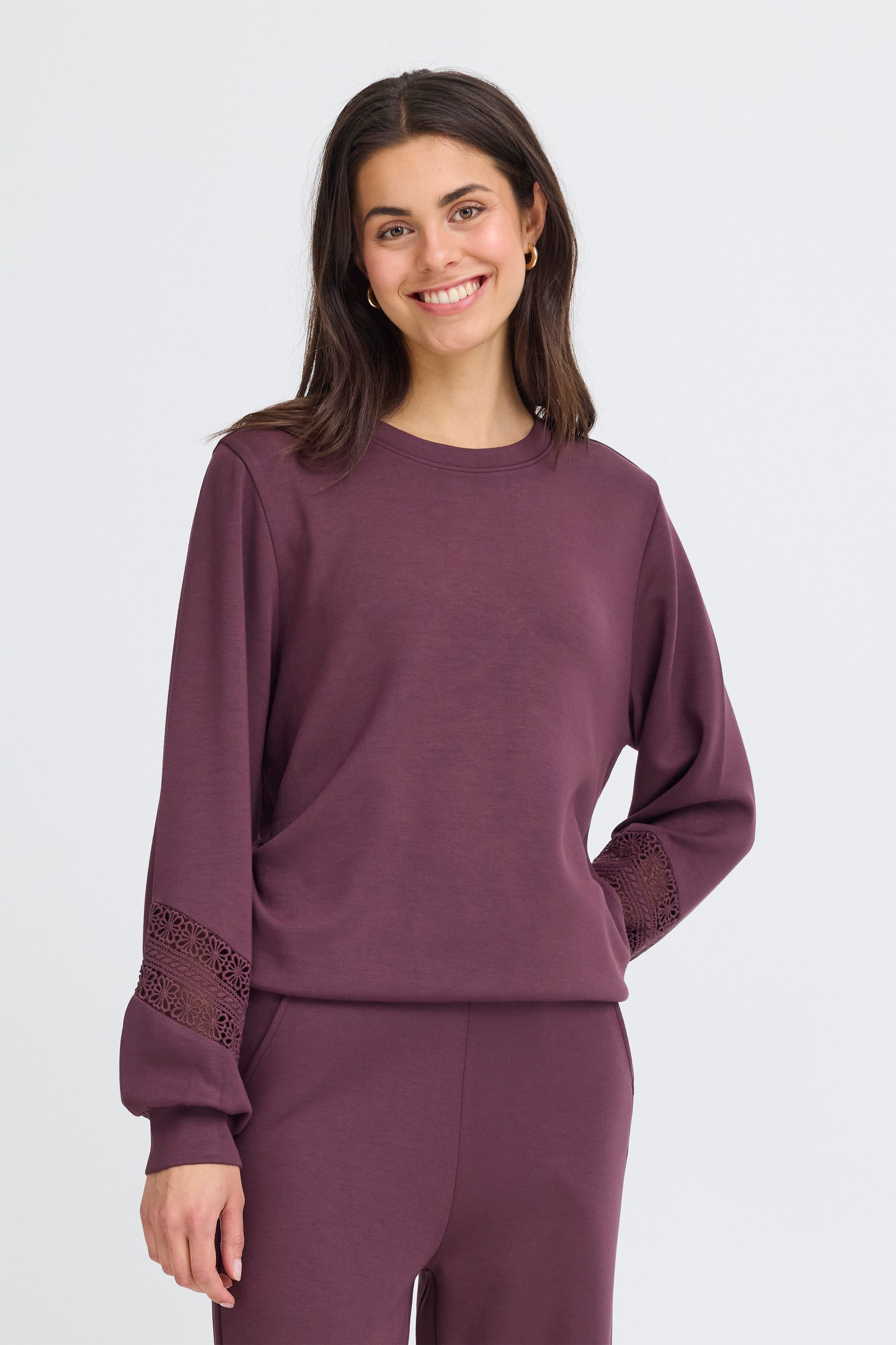 FRAURORA Sweatshirt LOOKBOOK FRONT 20617209-191619