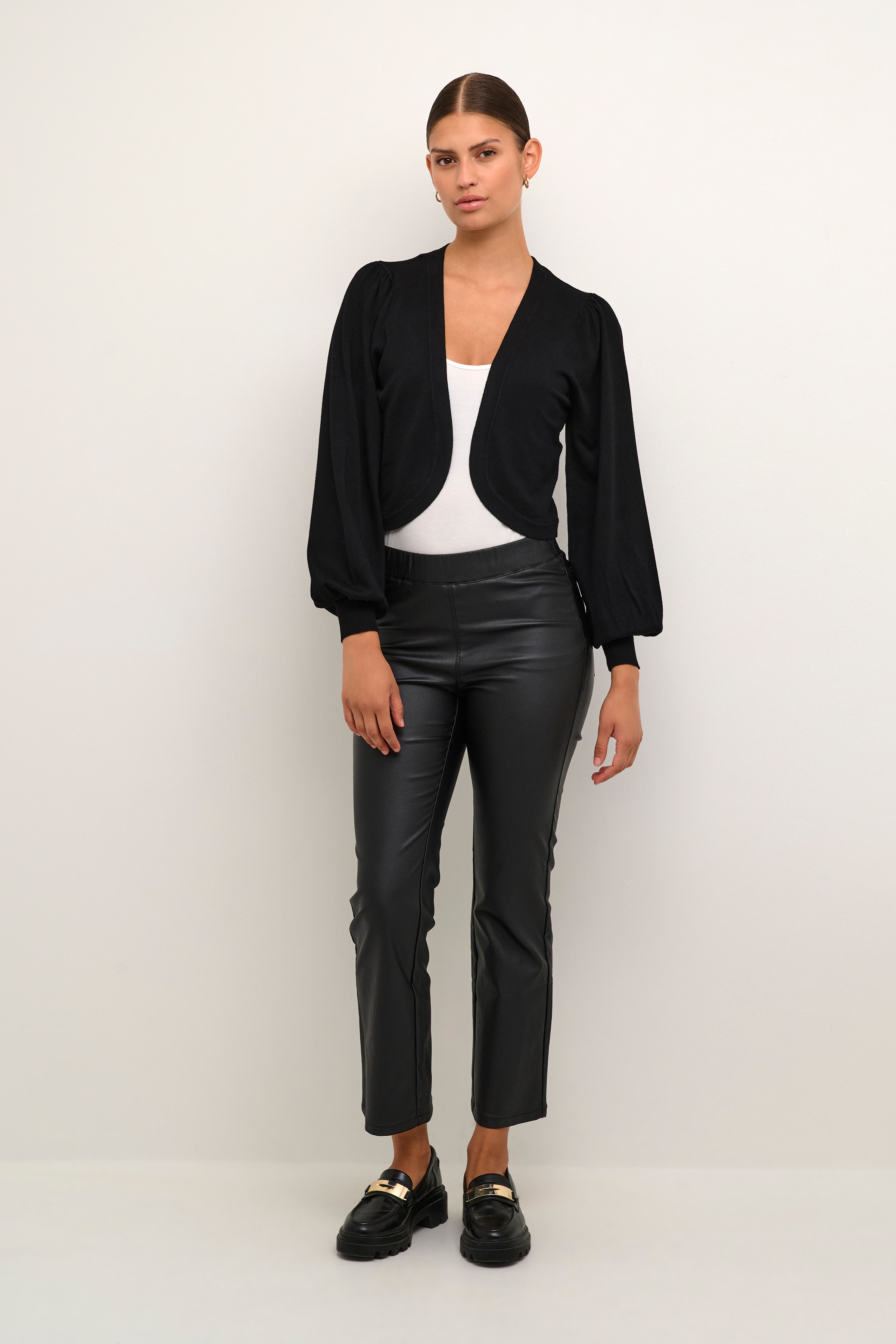 KAastrid Bolero LOOKBOOK FRONT 10508495-100121