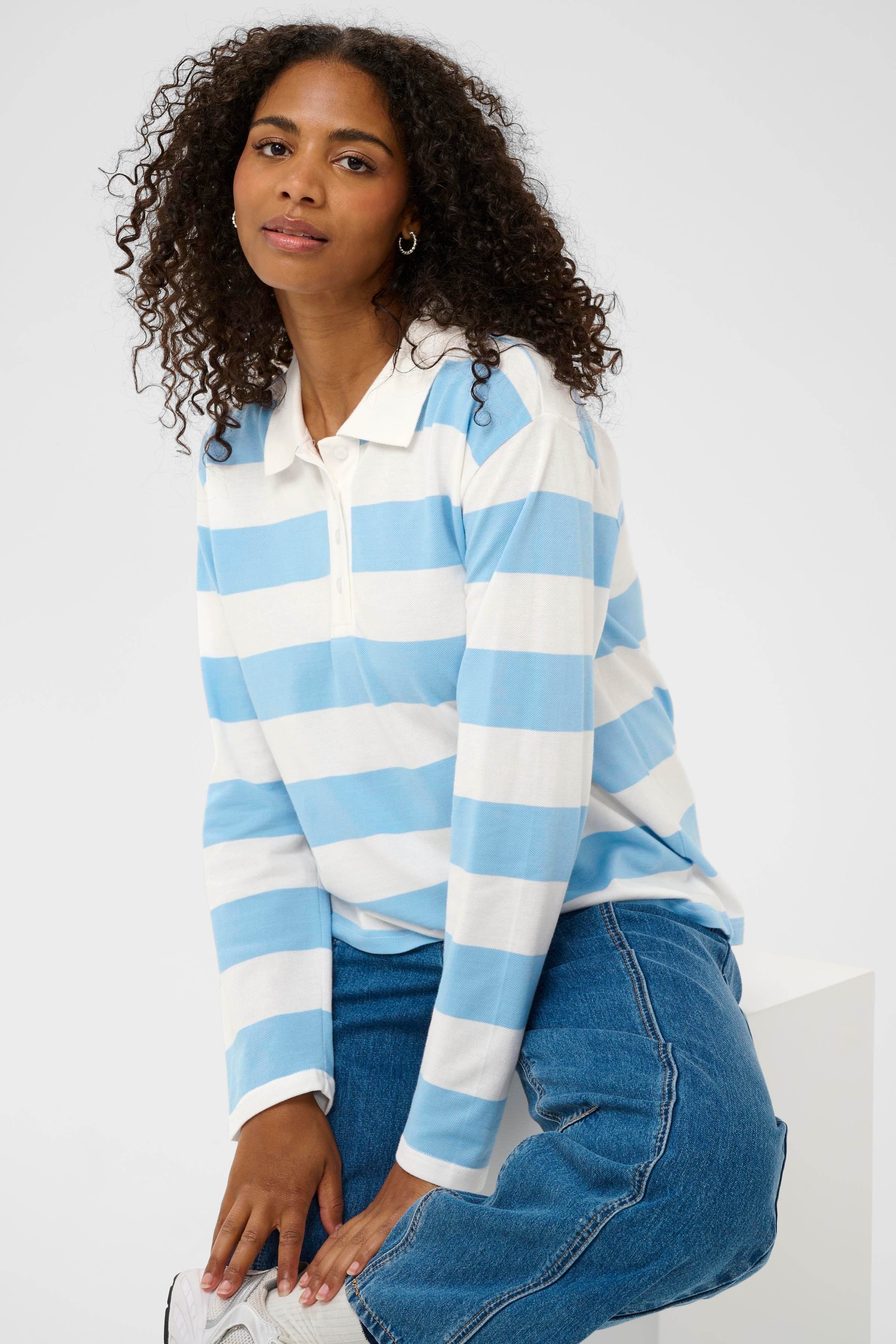 KAmiala T-shirt LOOKBOOK DETAIL 10511189-108952