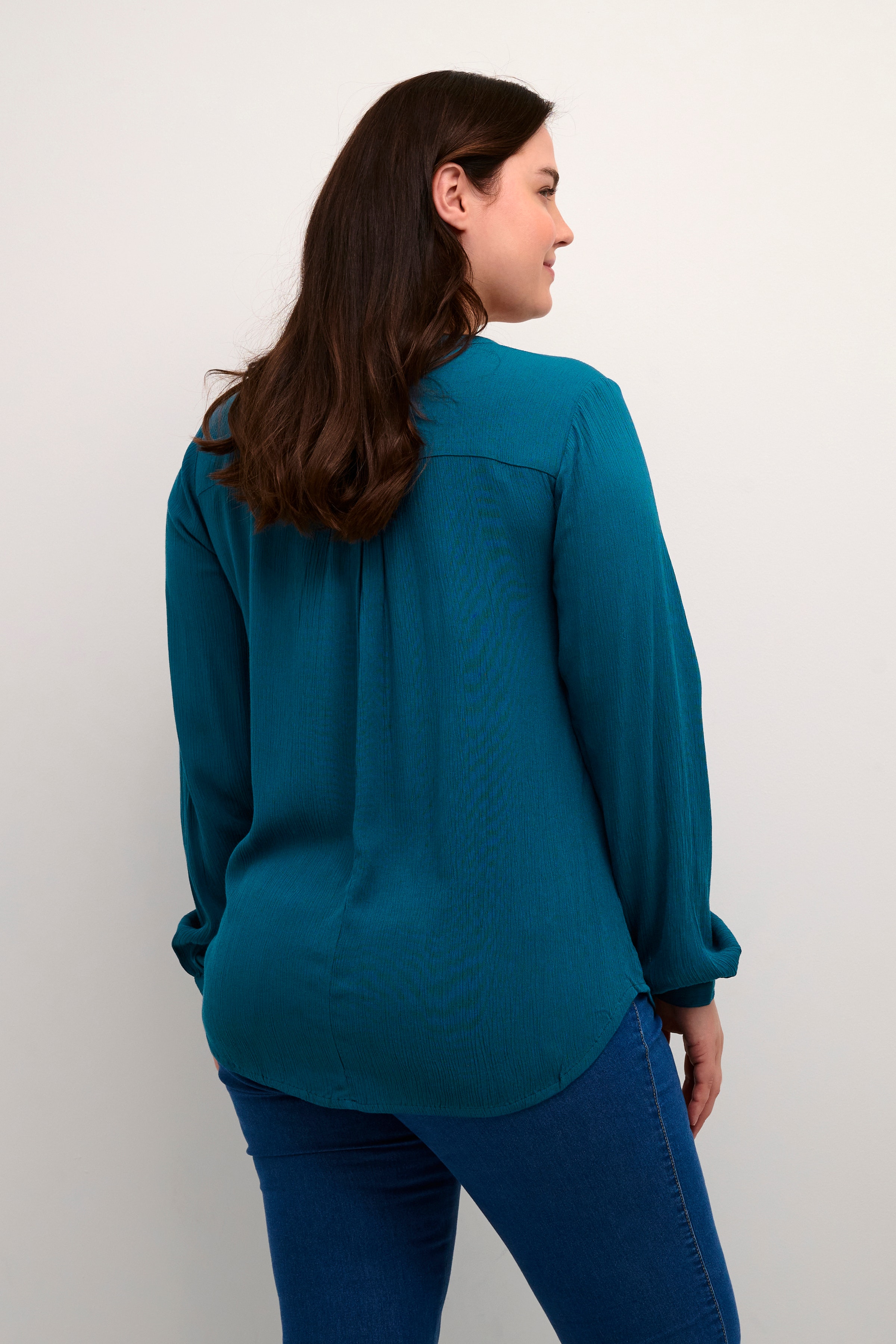 KCami Bluse LOOKBOOK FRONT 10580001-194324