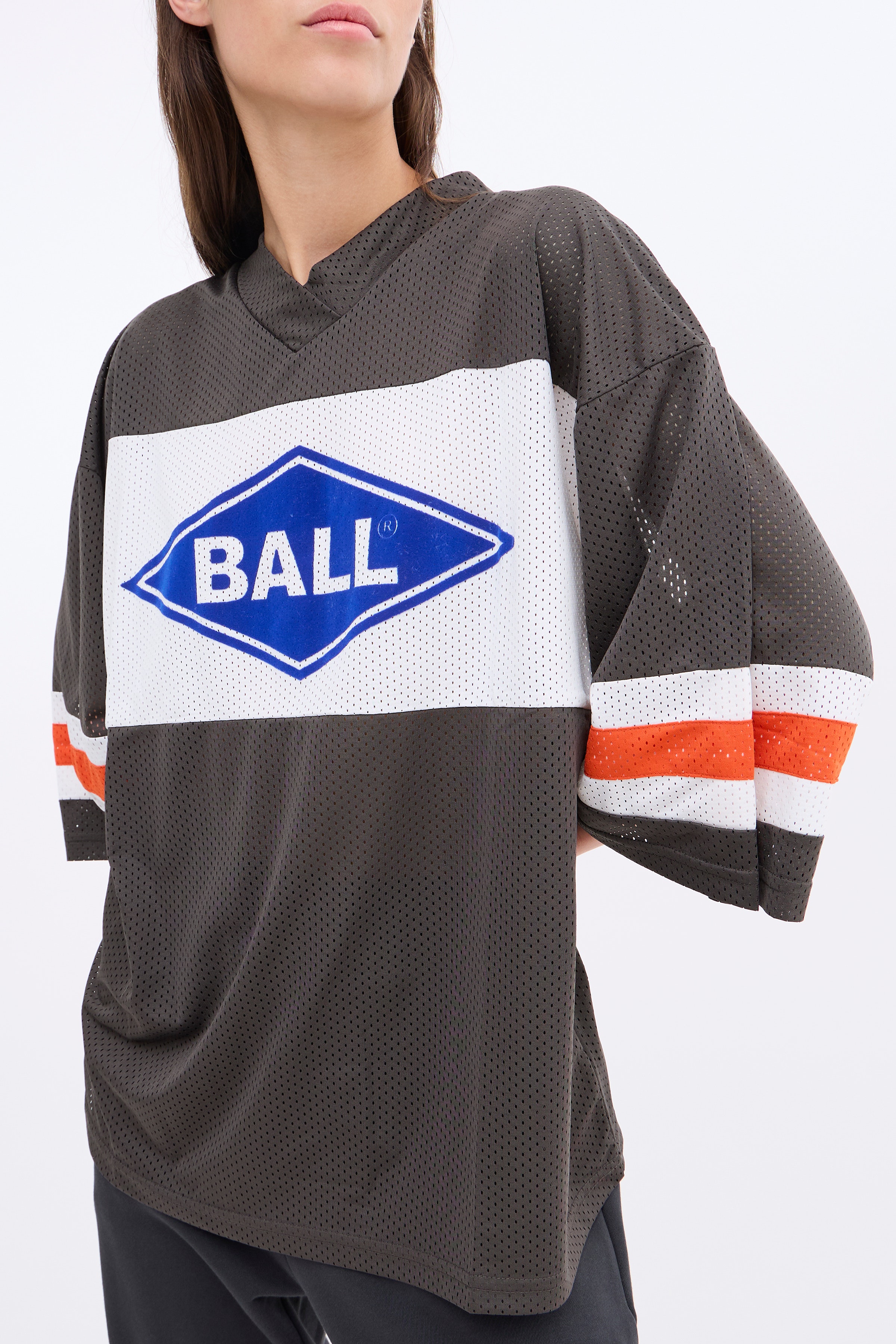 BALL BIGGIE MESH TEE LOOKBOOK DETAIL 50405213-B1001