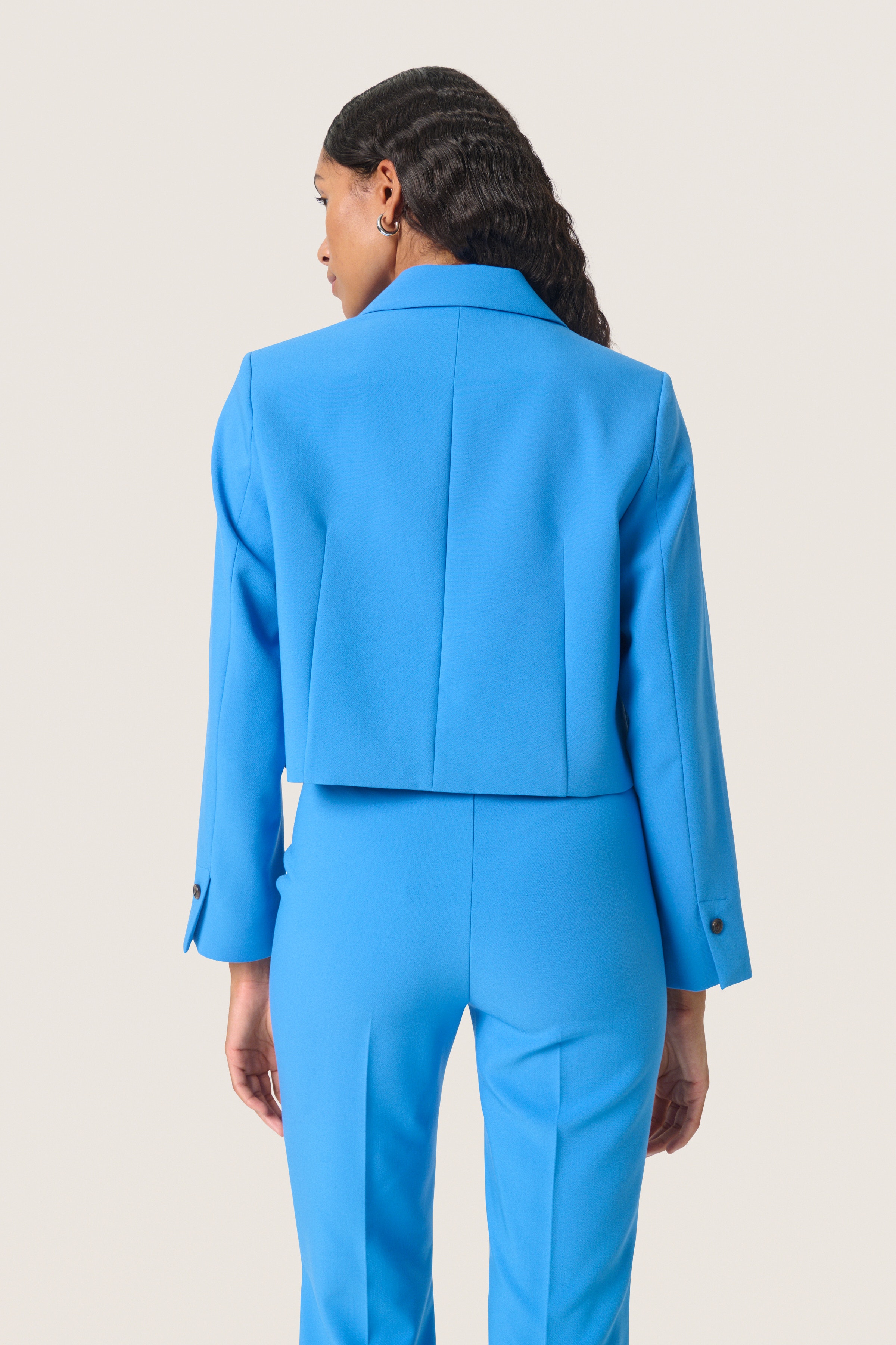 SLCorinne Blazer LOOKBOOK BACK 30407631-184043