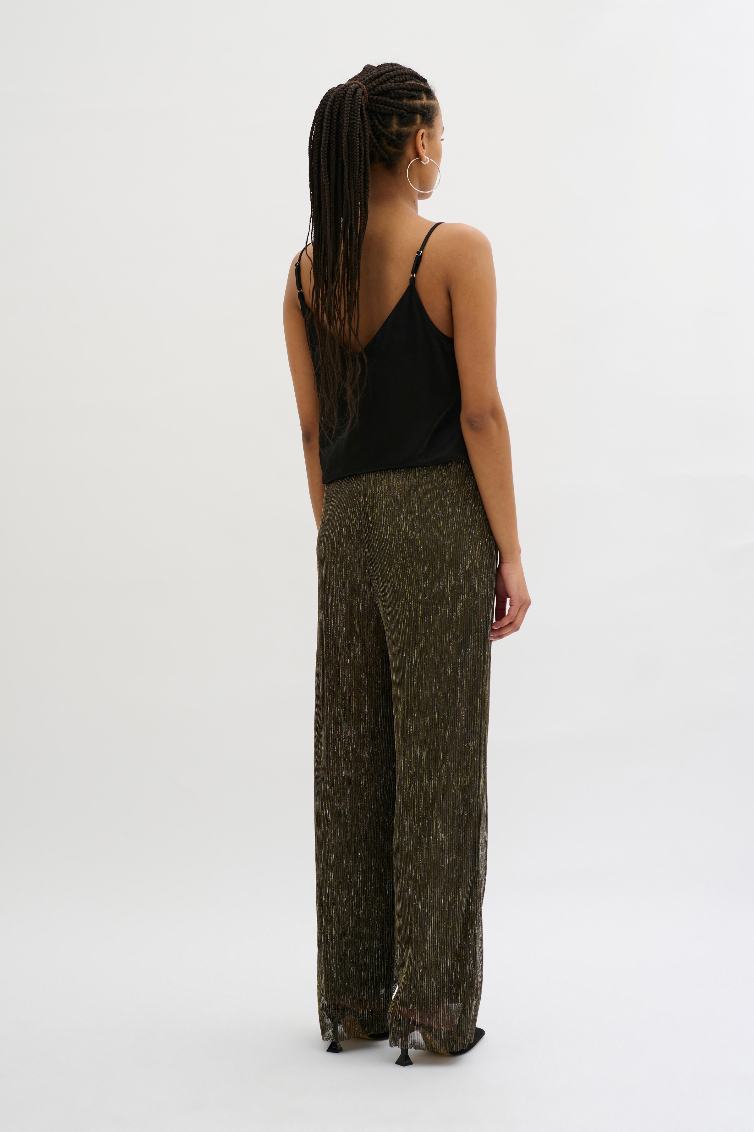 VivianMW Trousers LOOKBOOK BACK 10704486-103597