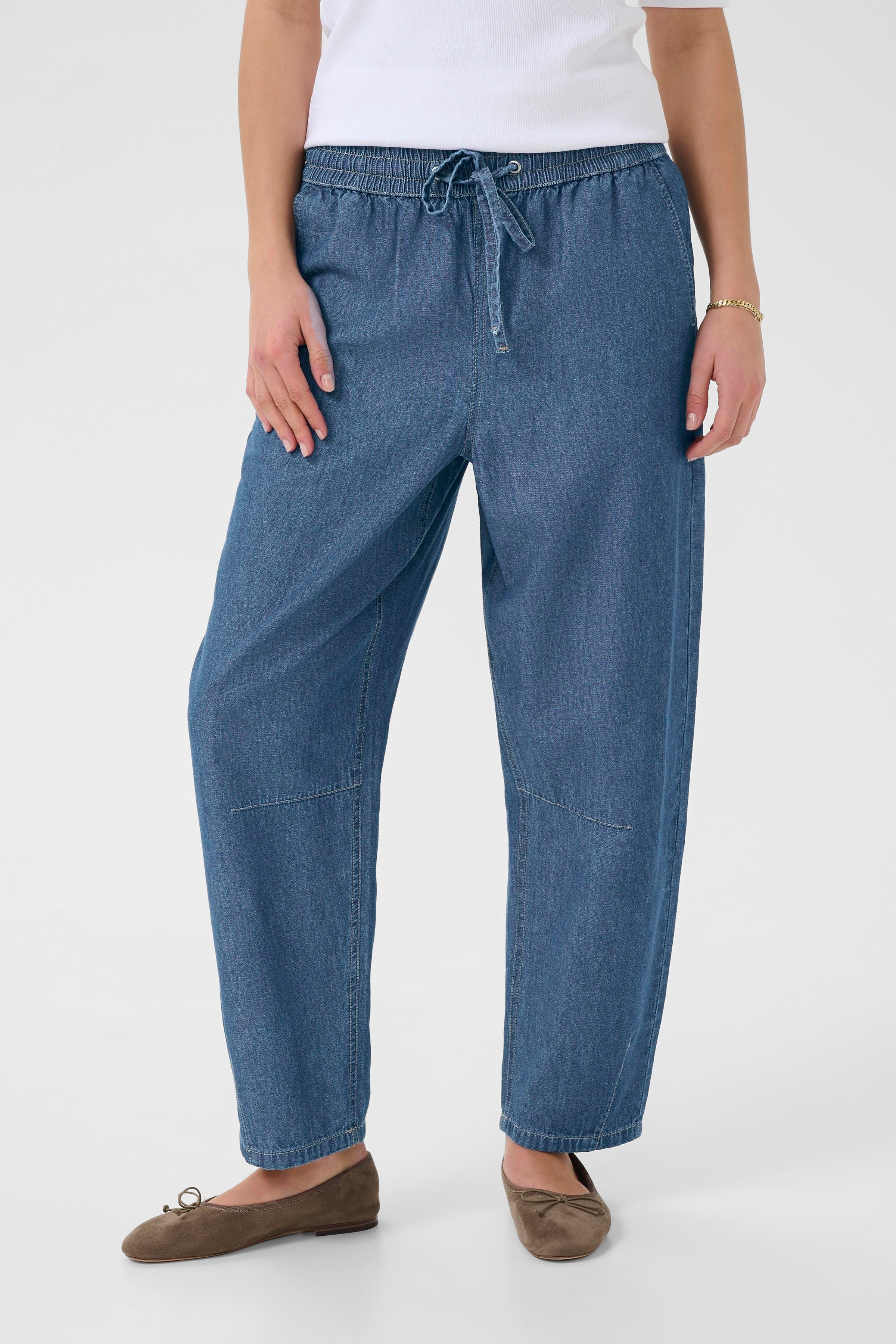 KAluise Trousers LOOKBOOK FRONT 10510077-107709