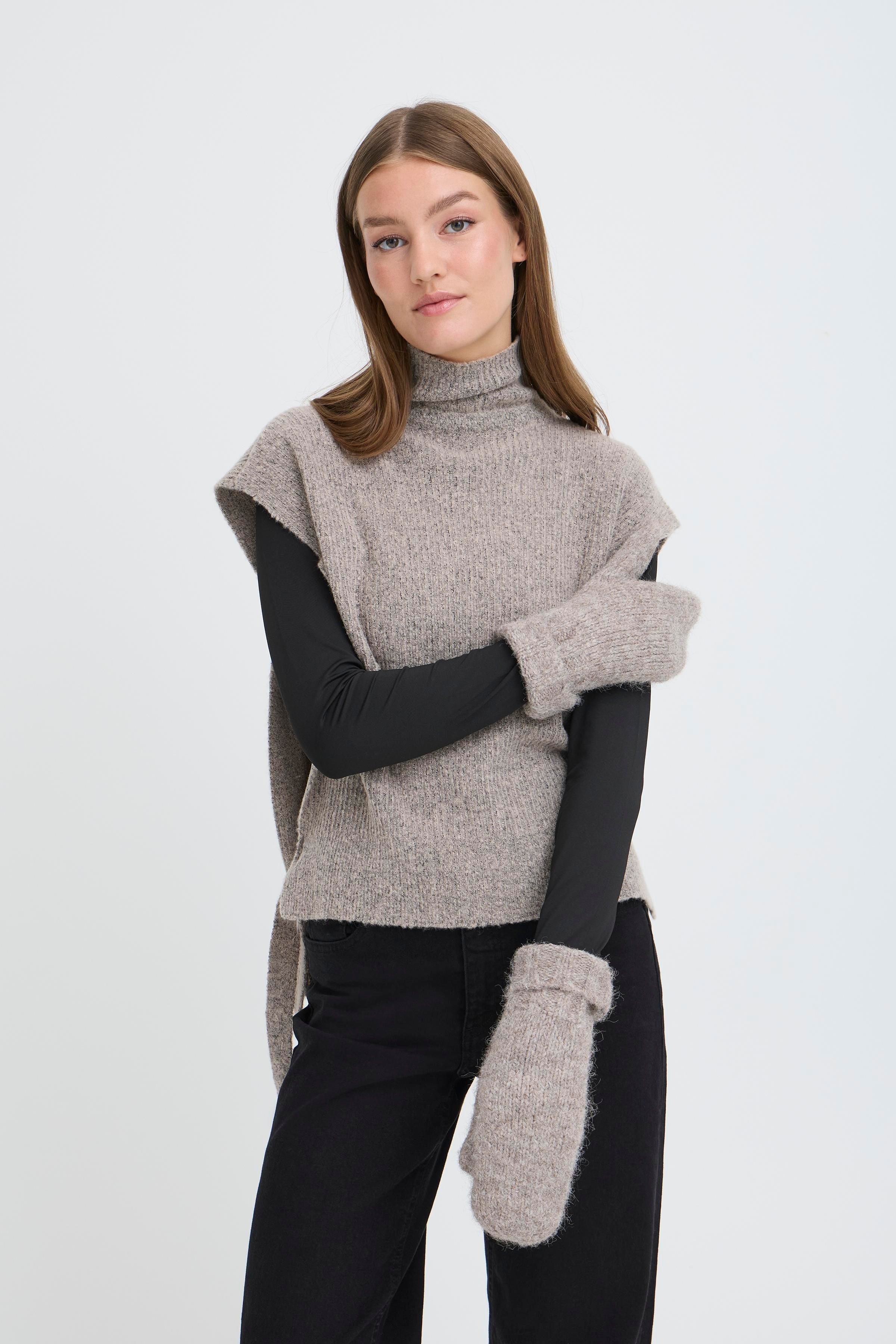 IAMONA Gloves LOOKBOOK FRONT 20124763-1304011