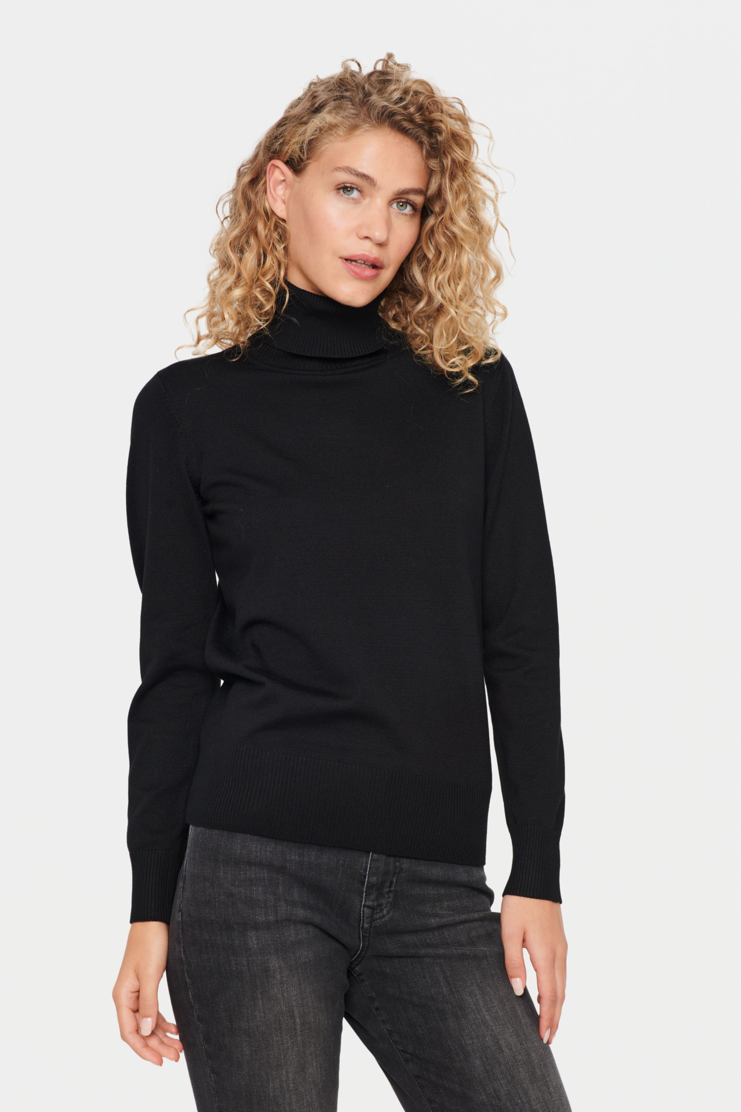 MilaSZ Rollneck Pullover LOOKBOOK FRONT 30500018-0001