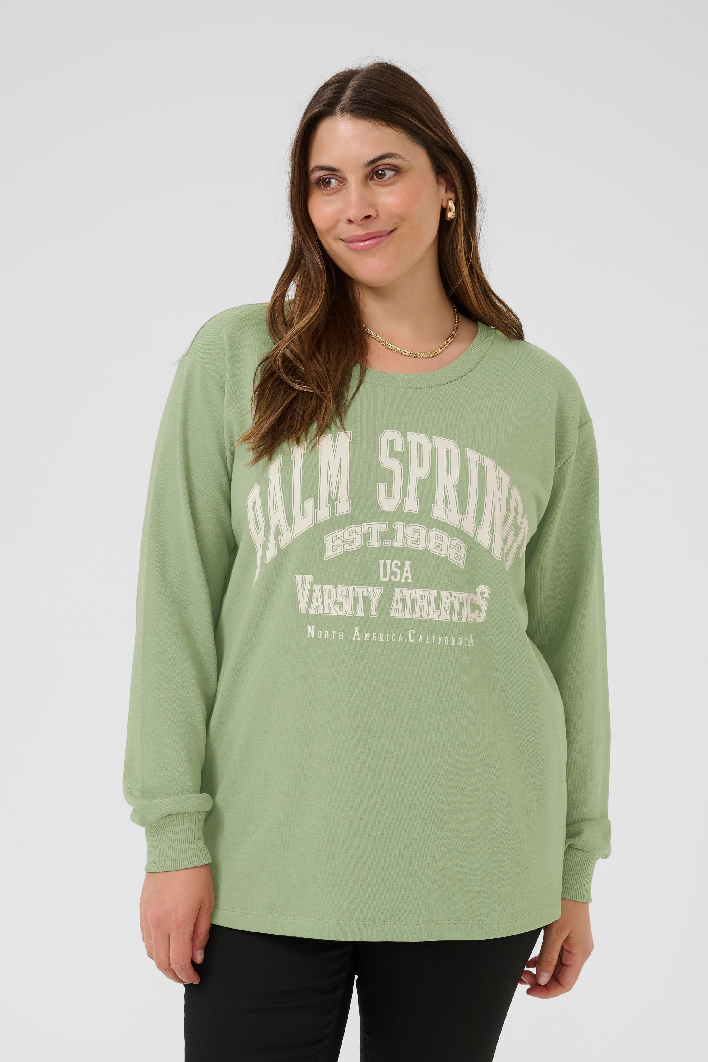 KCsus Sweatshirt LOOKBOOK FRONT 10583906-176212