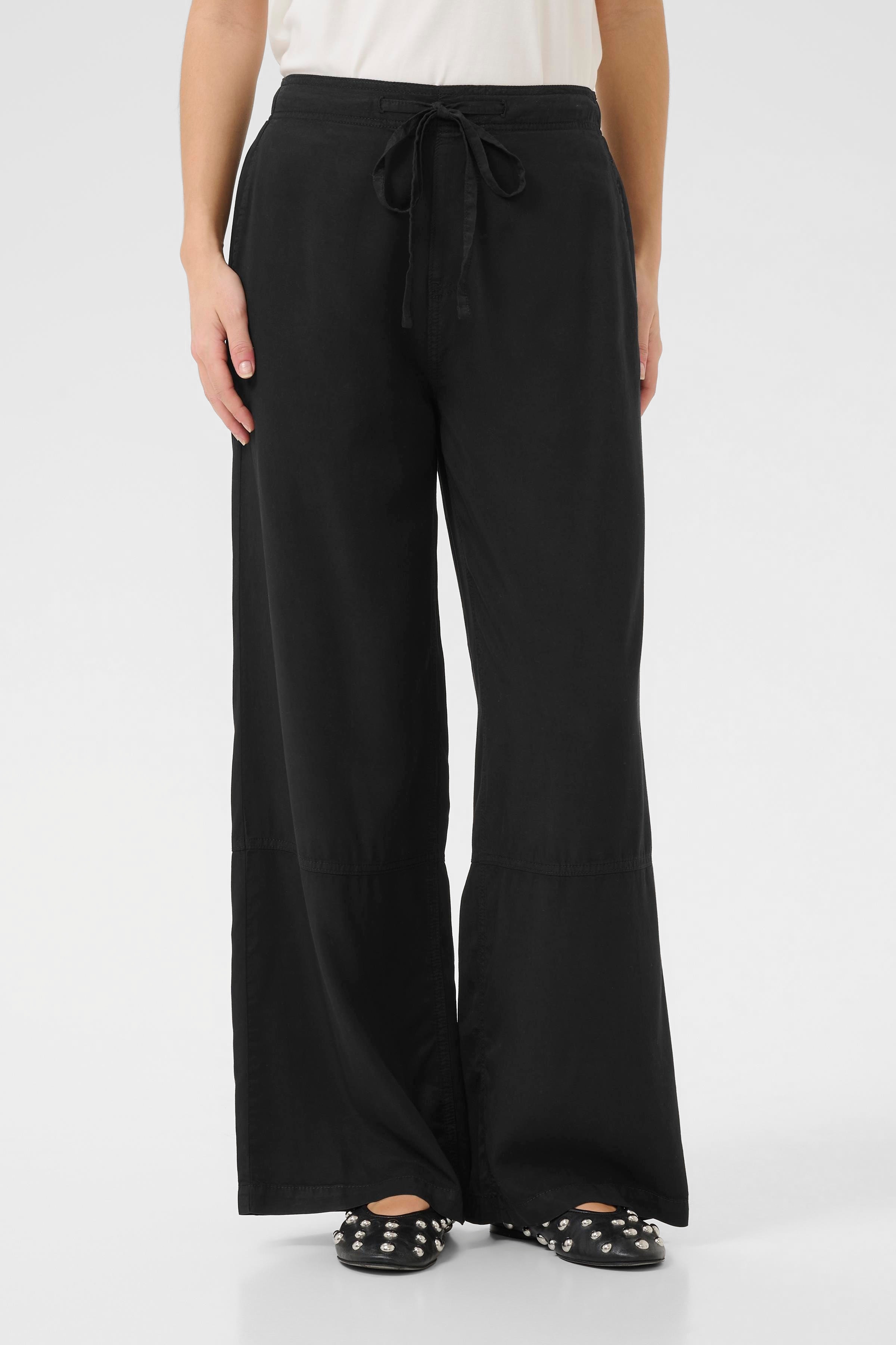 CUnavi Trousers LOOKBOOK FRONT 50112009-500012