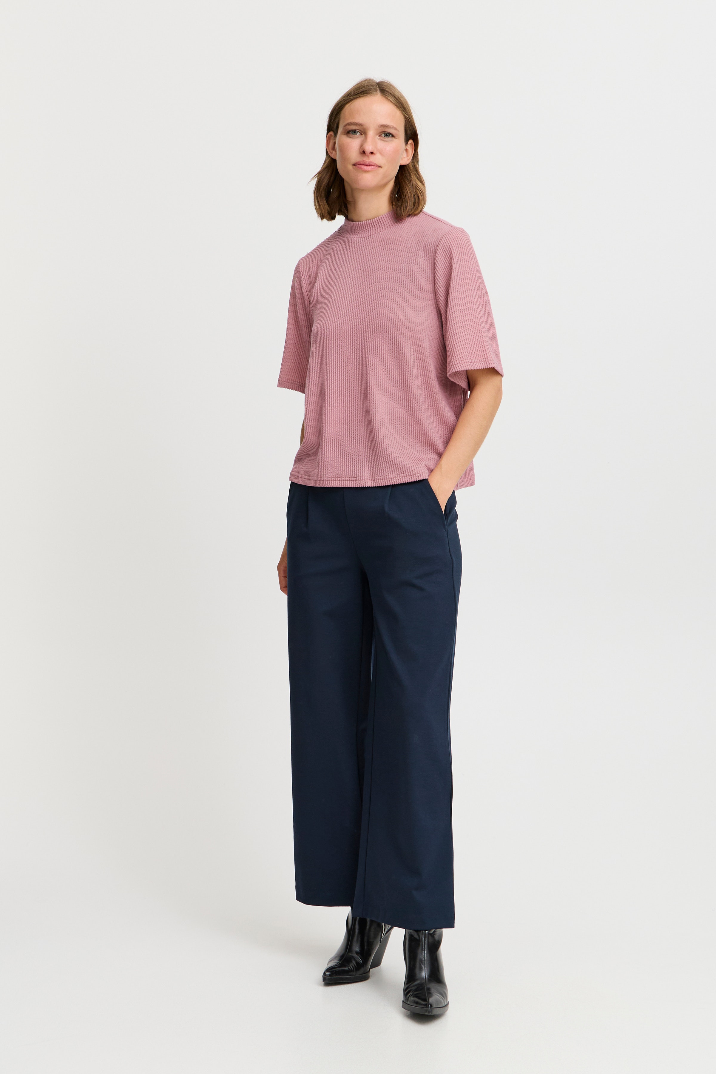 BYPESINA T-shirt LOOKBOOK FRONT 20815996-161710