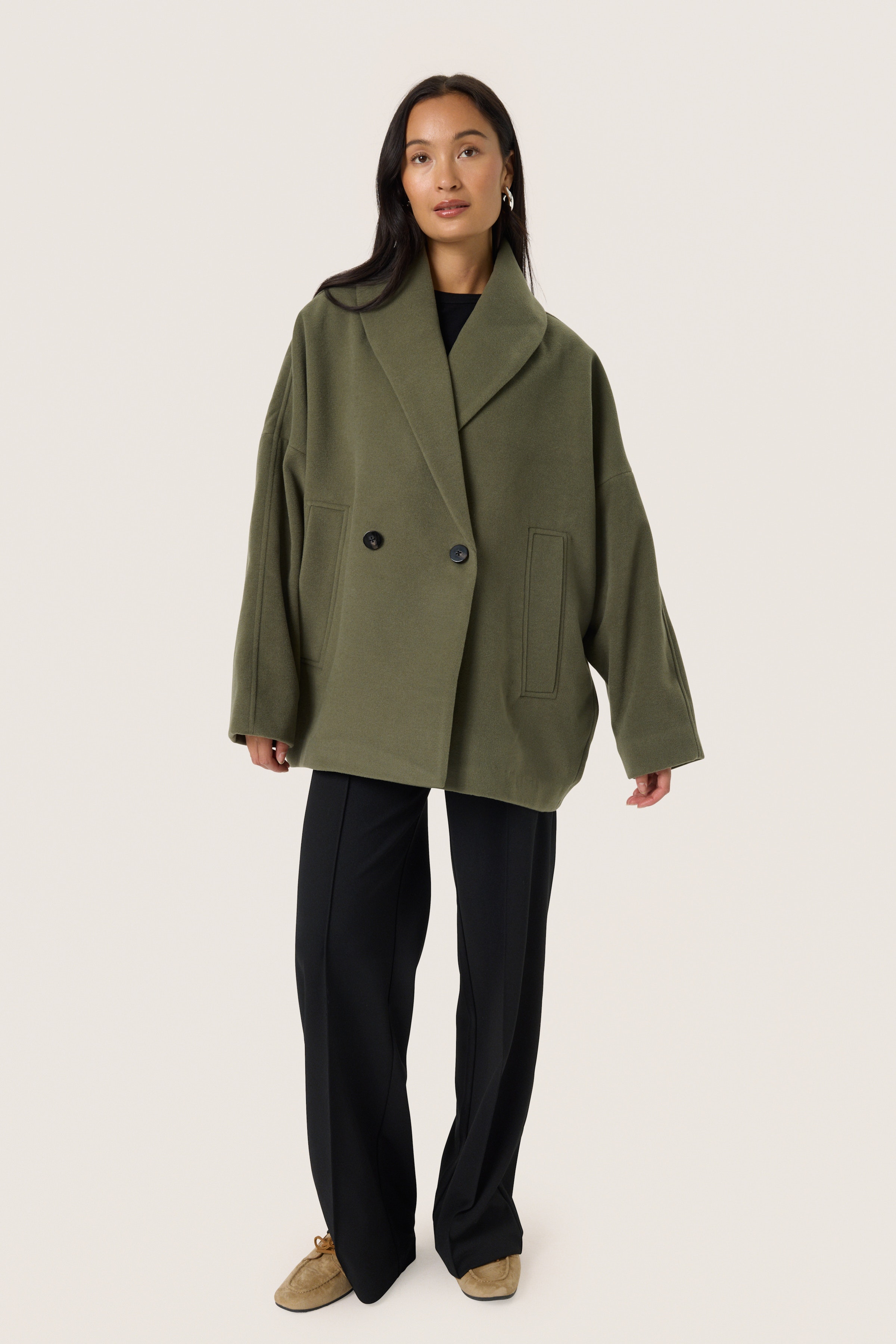 SLRubie Coat LOOKBOOK FRONT 30408269-190511