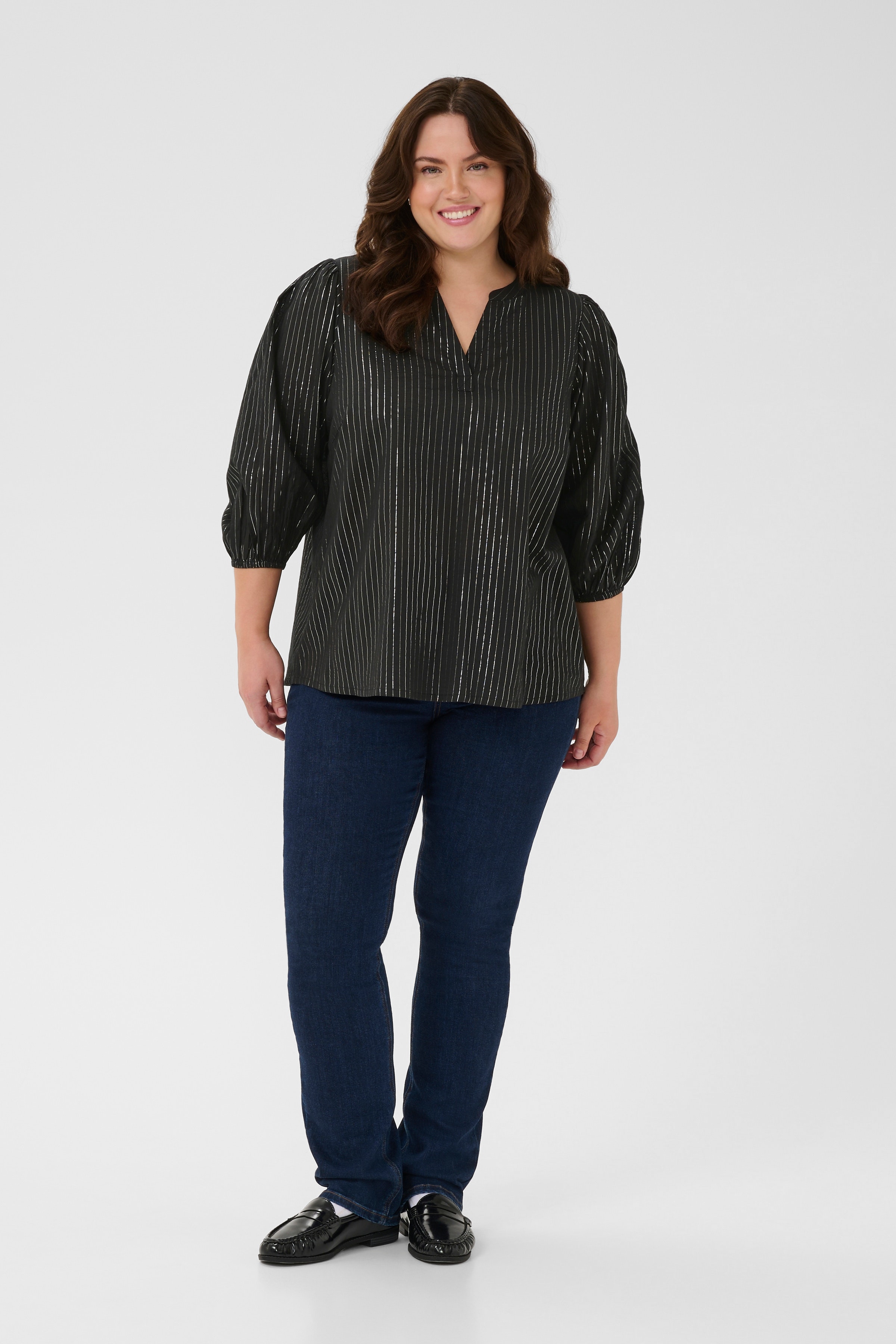 KCluisa Blouse LOOKBOOK FRONT 10583864-100121