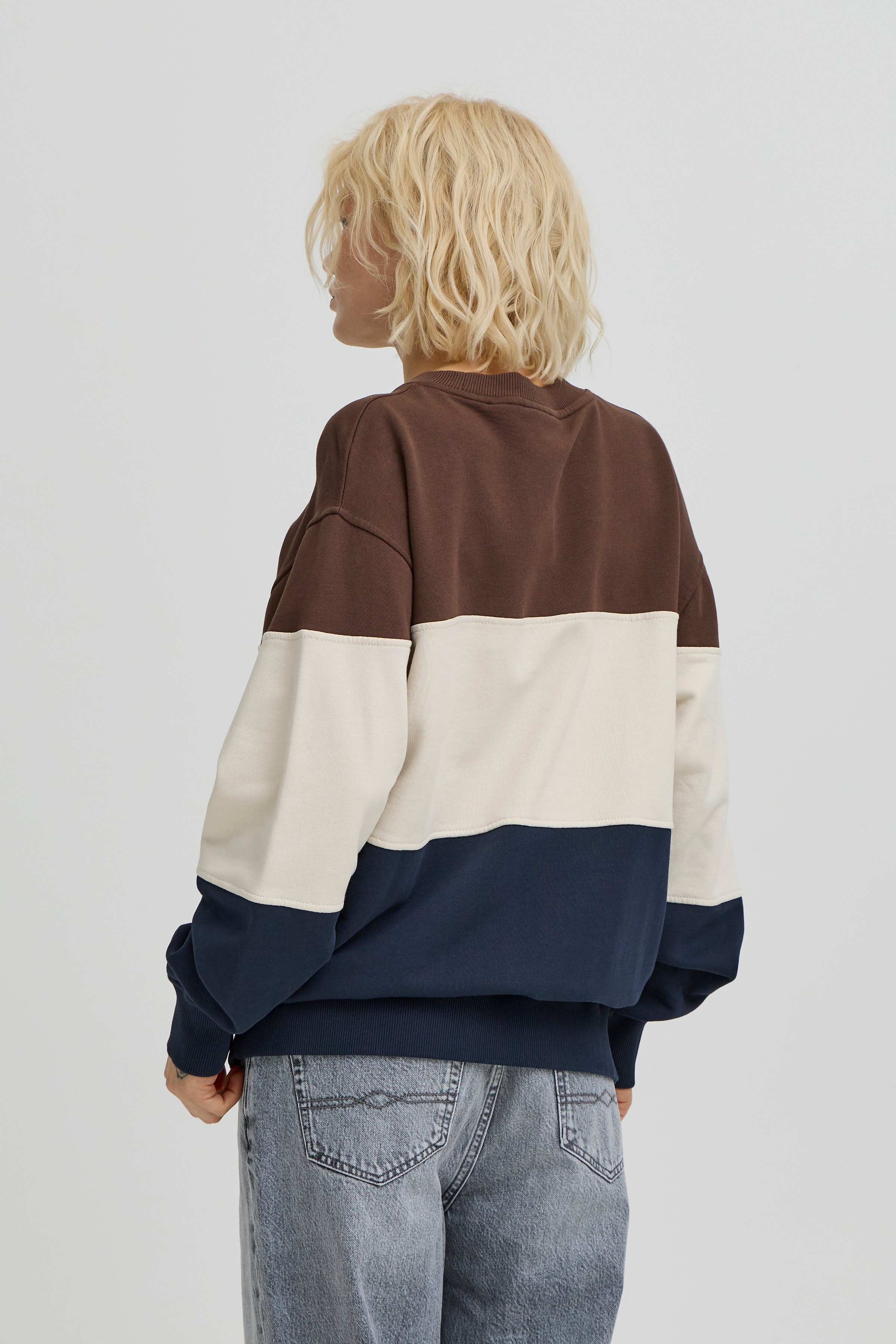 BAMONTANA Pullover LOOKBOOK BACK 50405000-190915