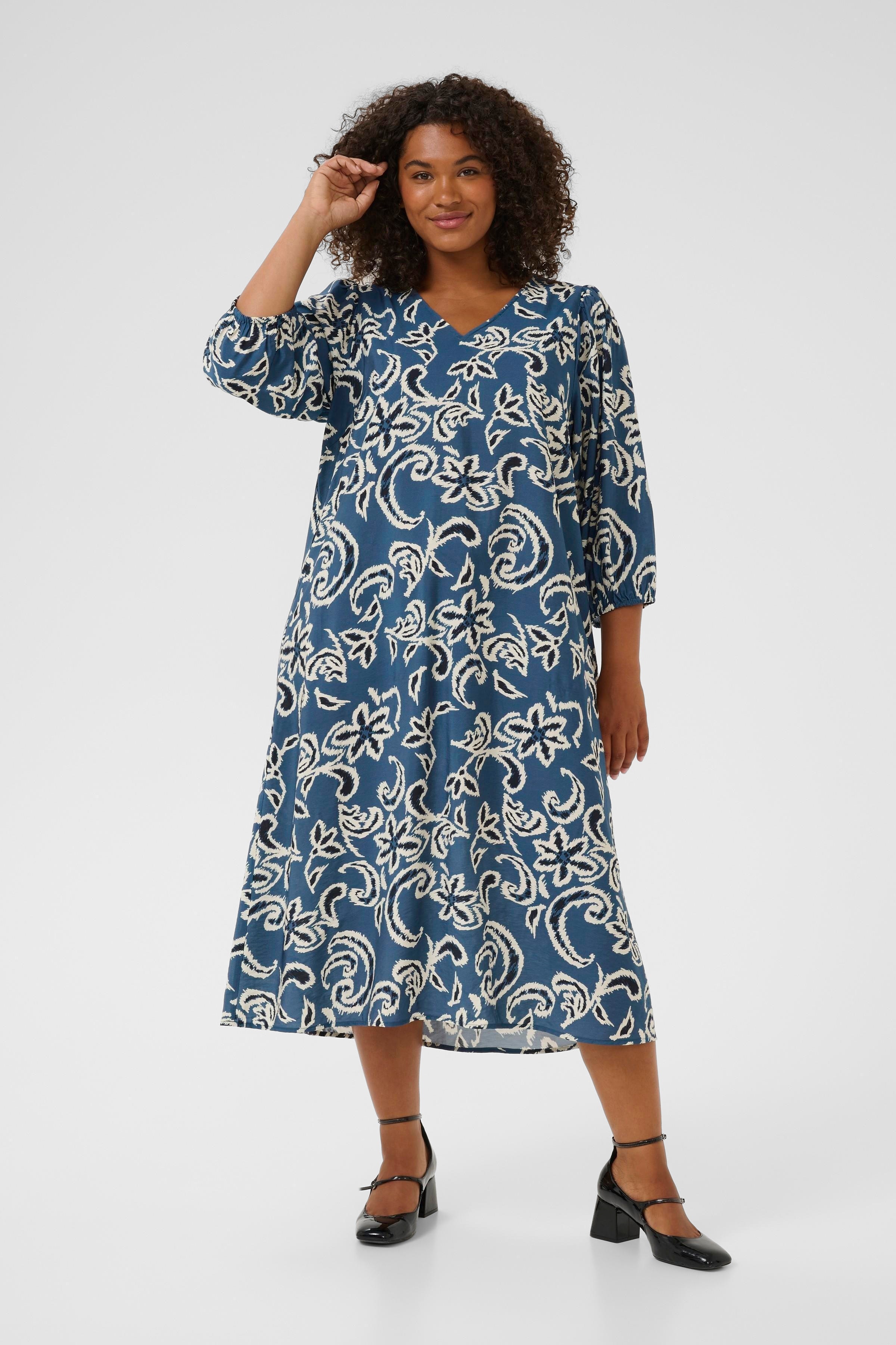 KCmahlia Kleid LOOKBOOK FRONT 10583610-108221