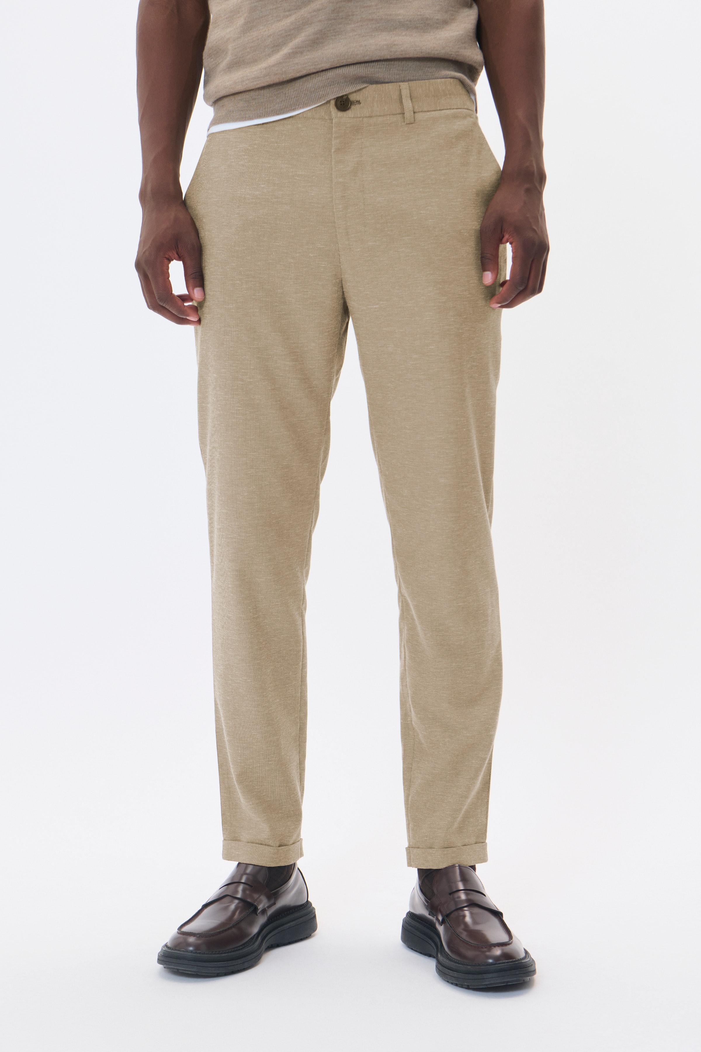 MAliam Broek LOOKBOOK FRONT 30207989-1811121