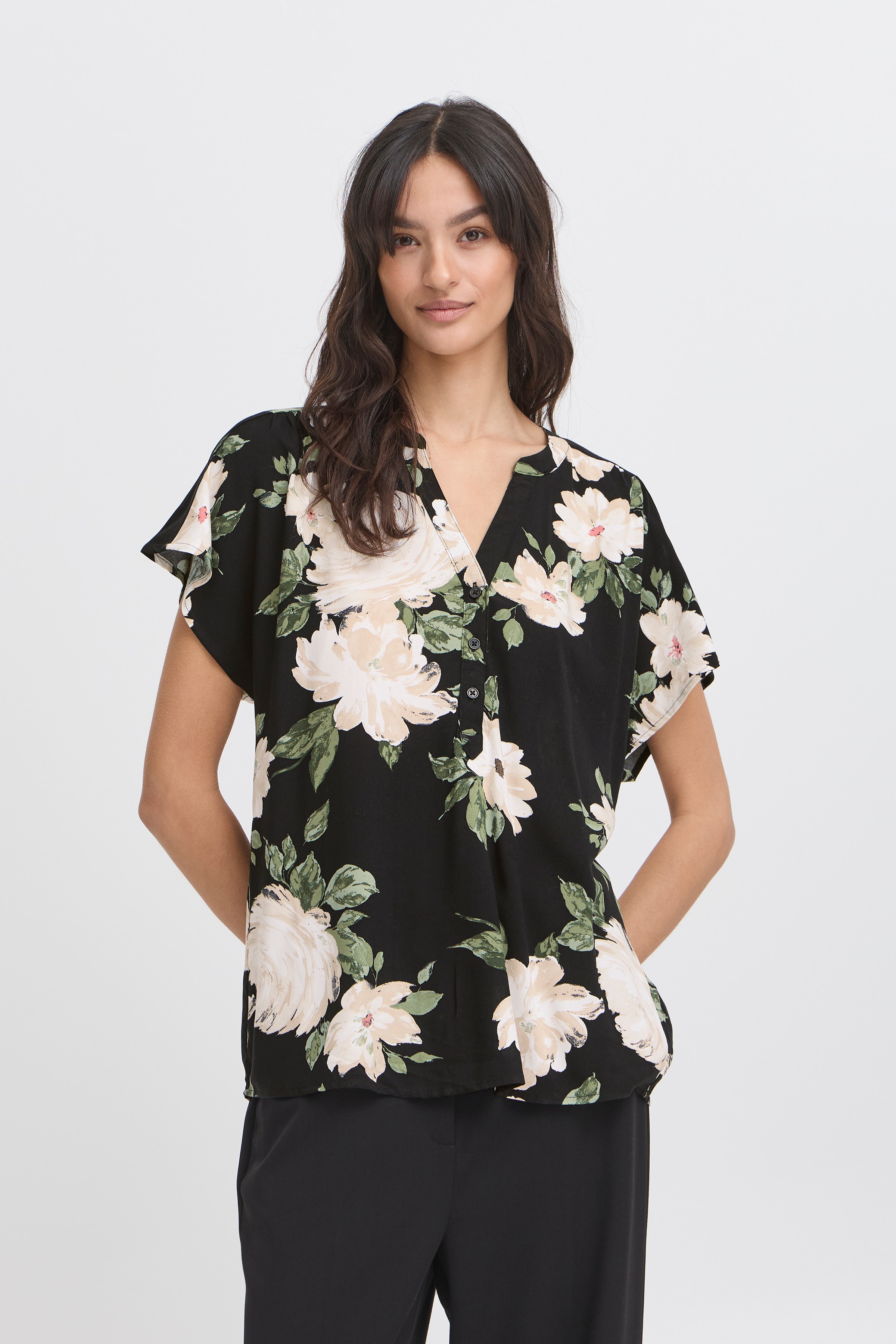 BYMMJOELLA Blus LOOKBOOK FRONT 20816529-204595