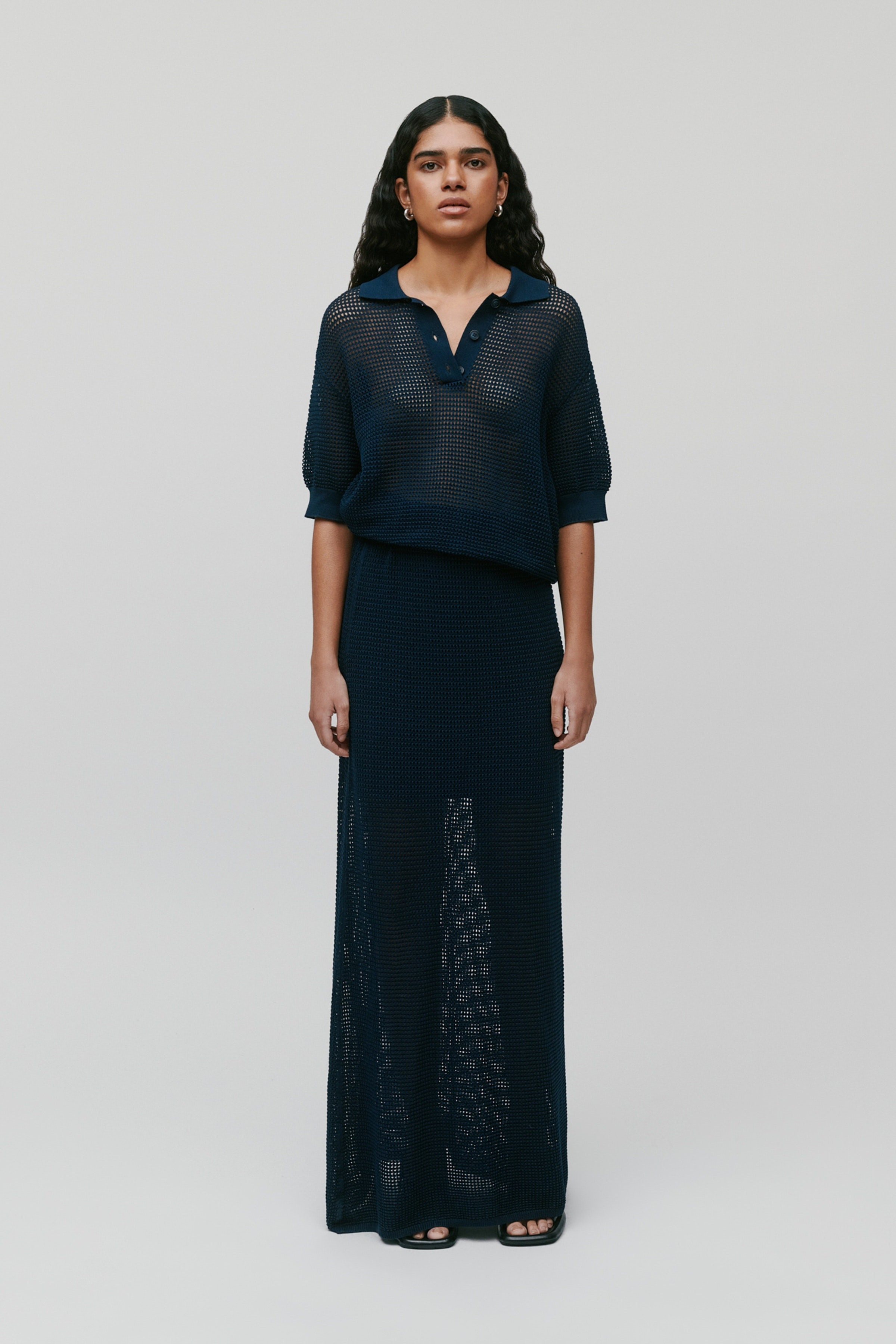 FLO Pullover LOOKBOOK FRONT 30600503-BL900