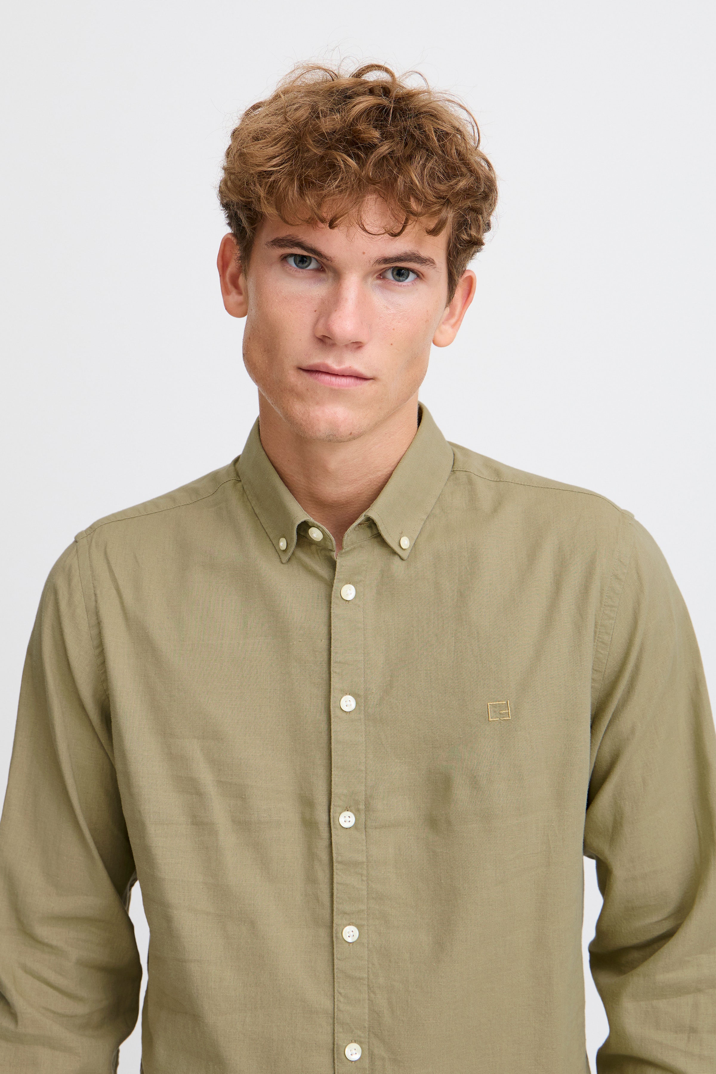 CFANTON Shirt LOOKBOOK DETAIL 20504577-170630