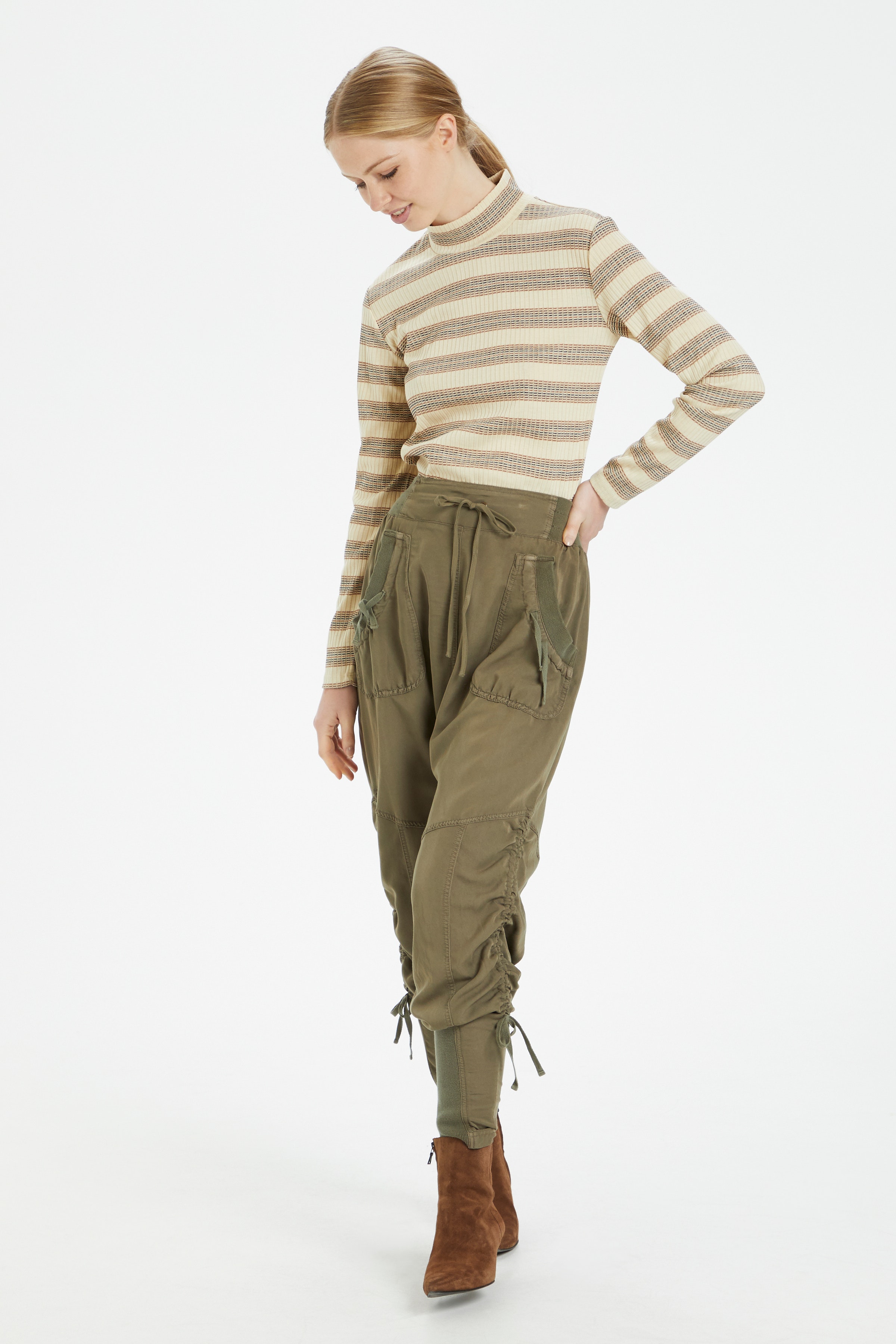 CRMakenna Long sleeved T-shirt LOOKBOOK FRONT 10607005-100393