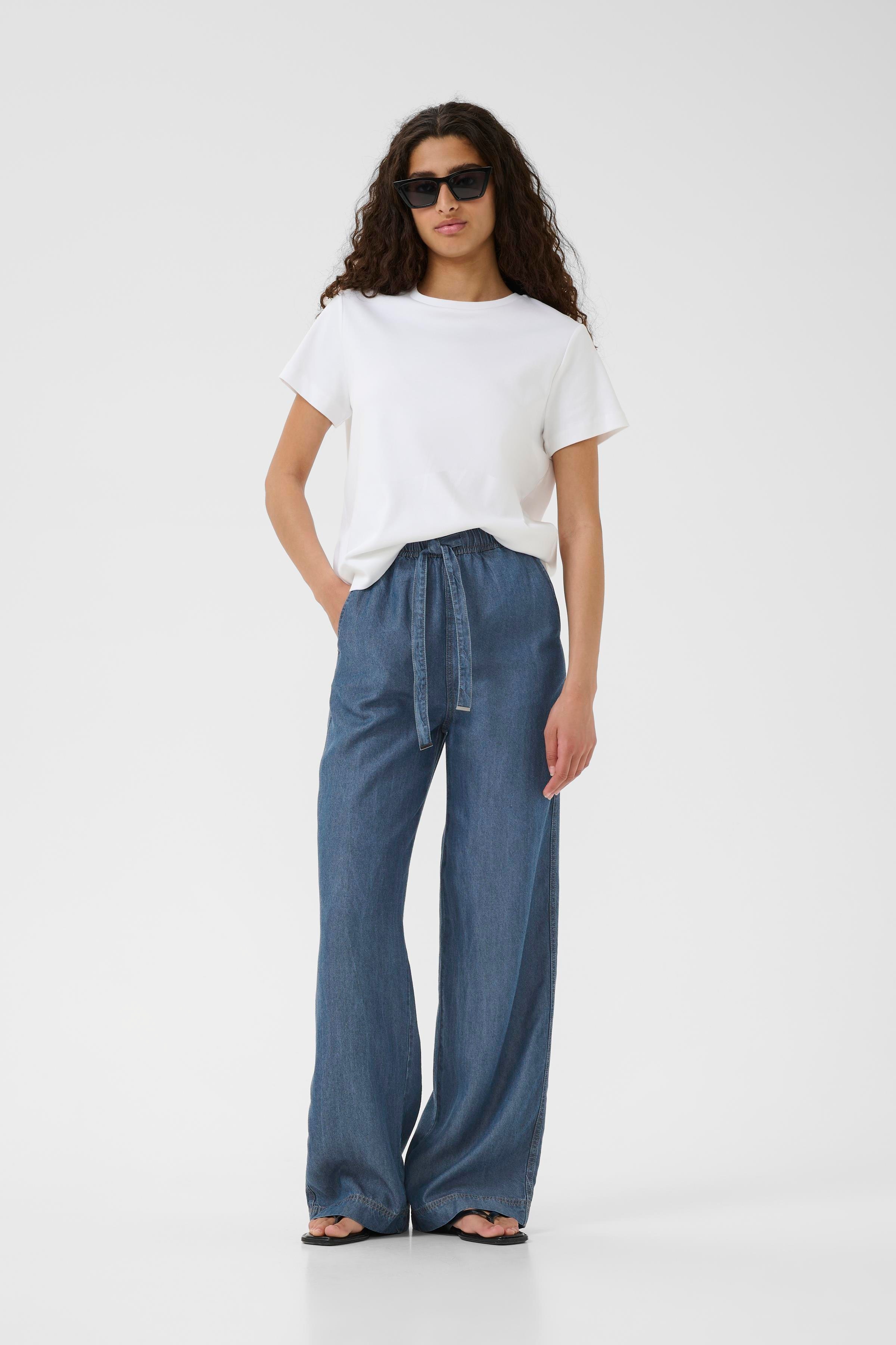 PhilipaIW Trousers LOOKBOOK FRONT 30109178-301979