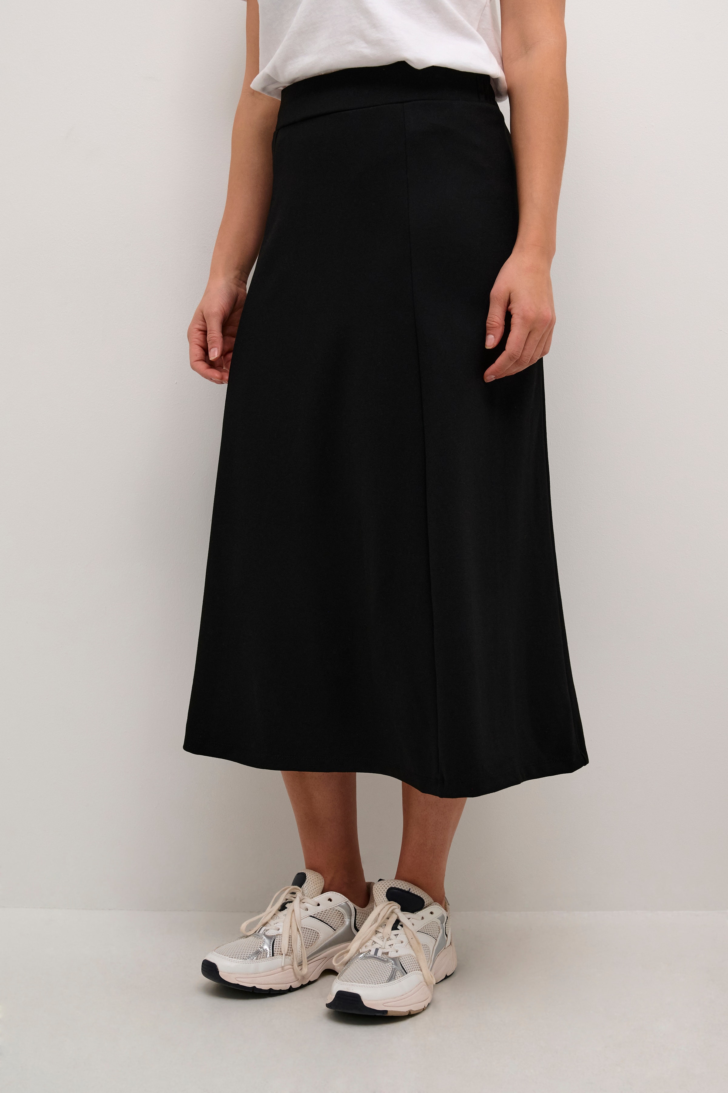 KAfrederikke Skirt LOOKBOOK FRONT 10509212-100121