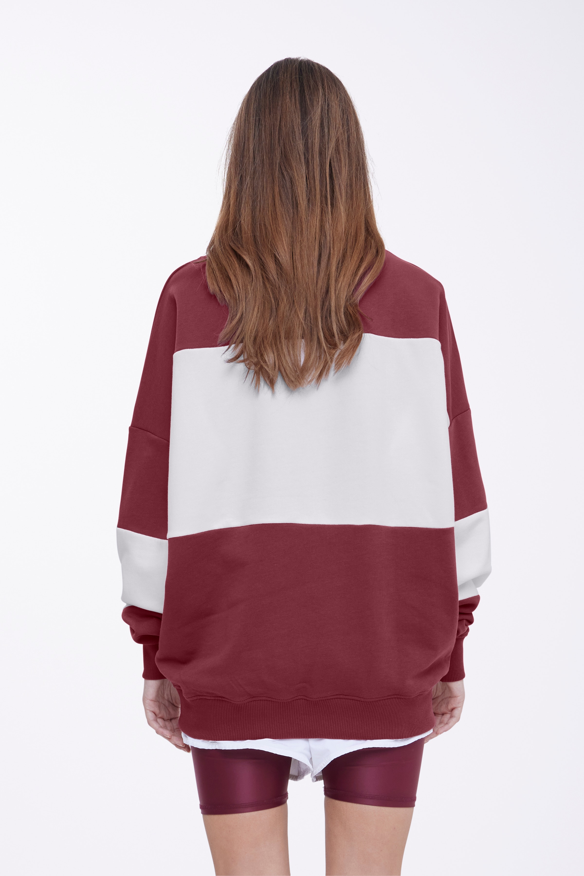 J. ROBINSON SWEATSHIRT LOOKBOOK BACK 50400046-191617