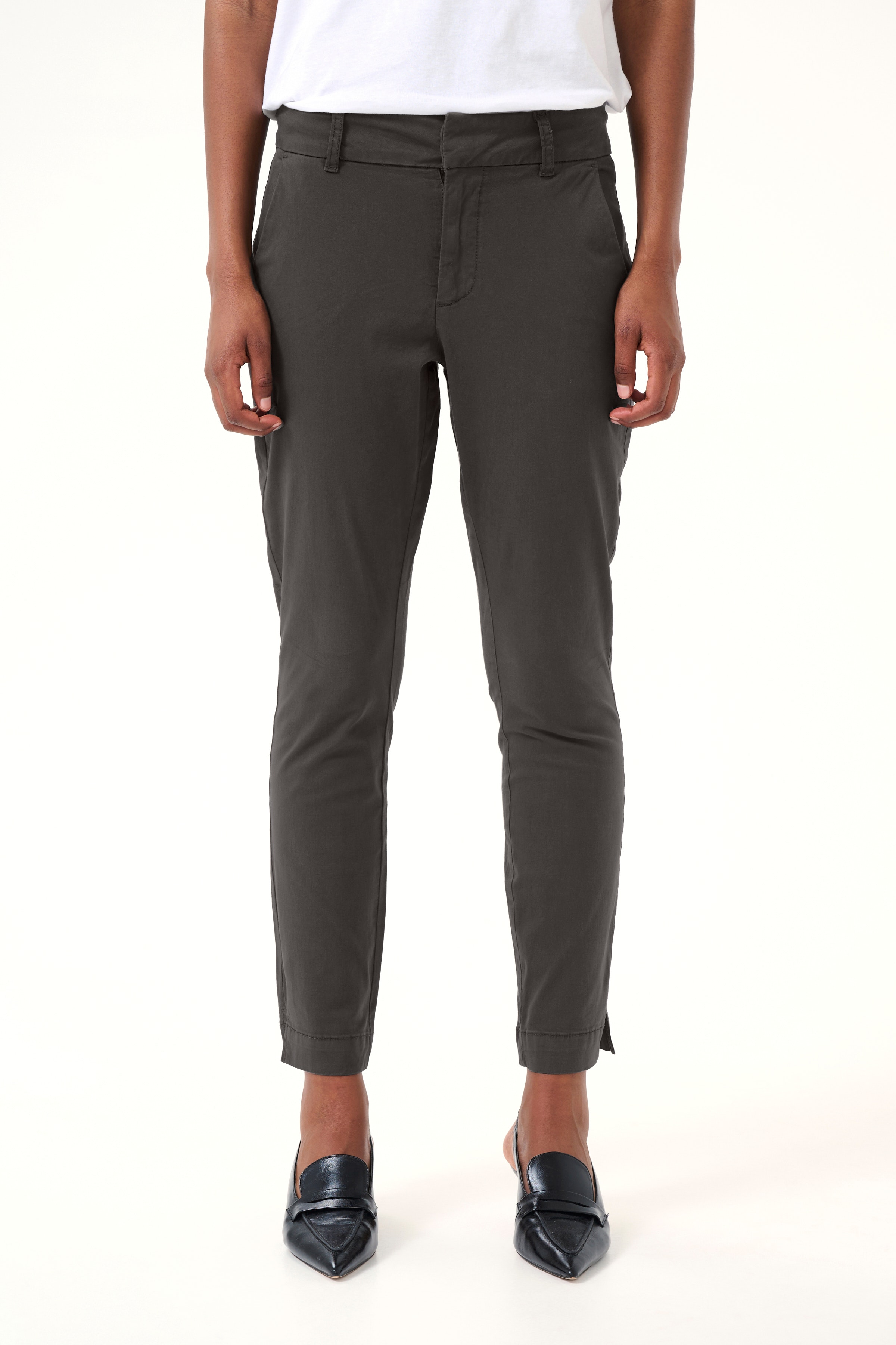 KAmette Trousers LOOKBOOK FRONT 10506121-190205