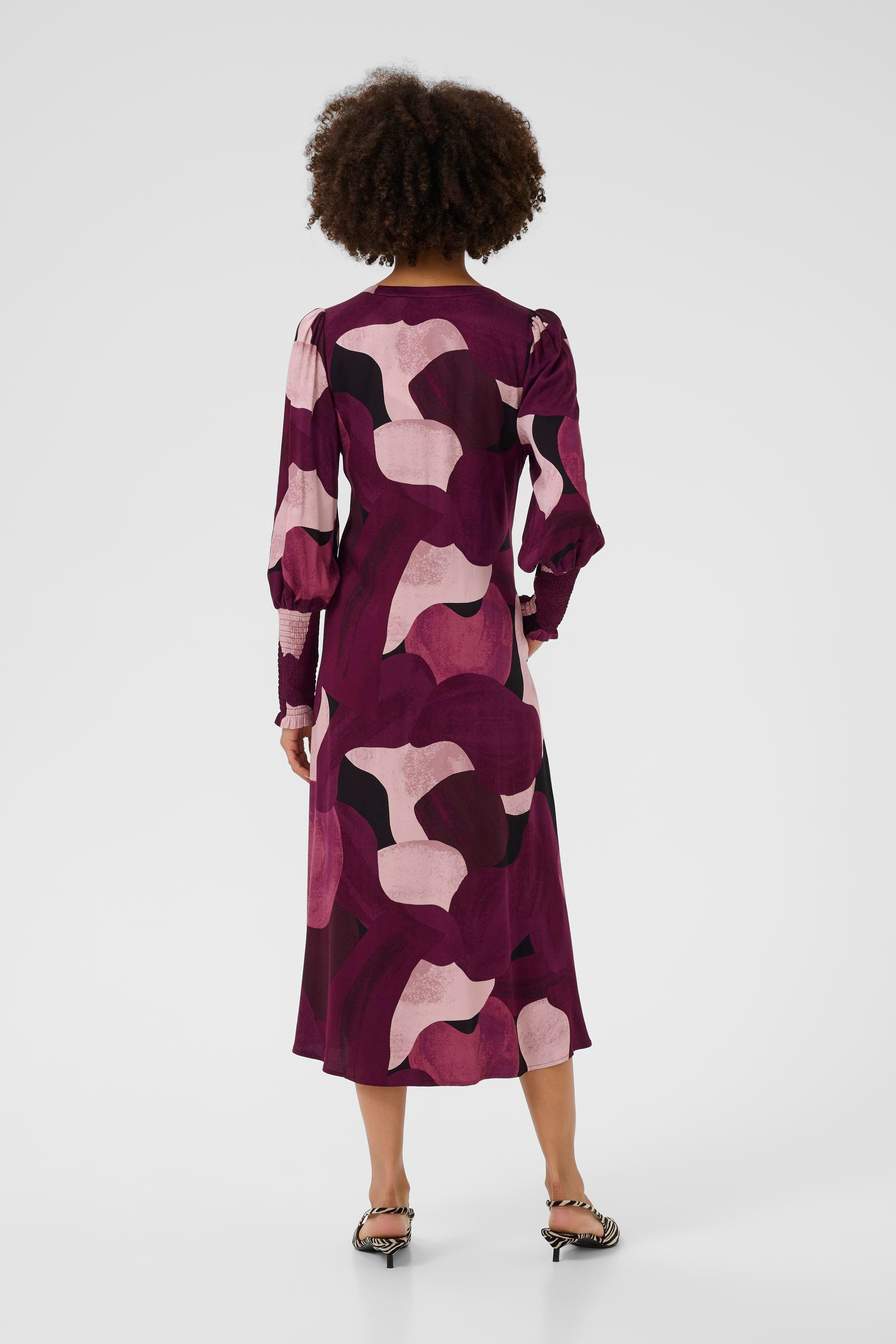 CUdana Kjole LOOKBOOK BACK 50110177-108529